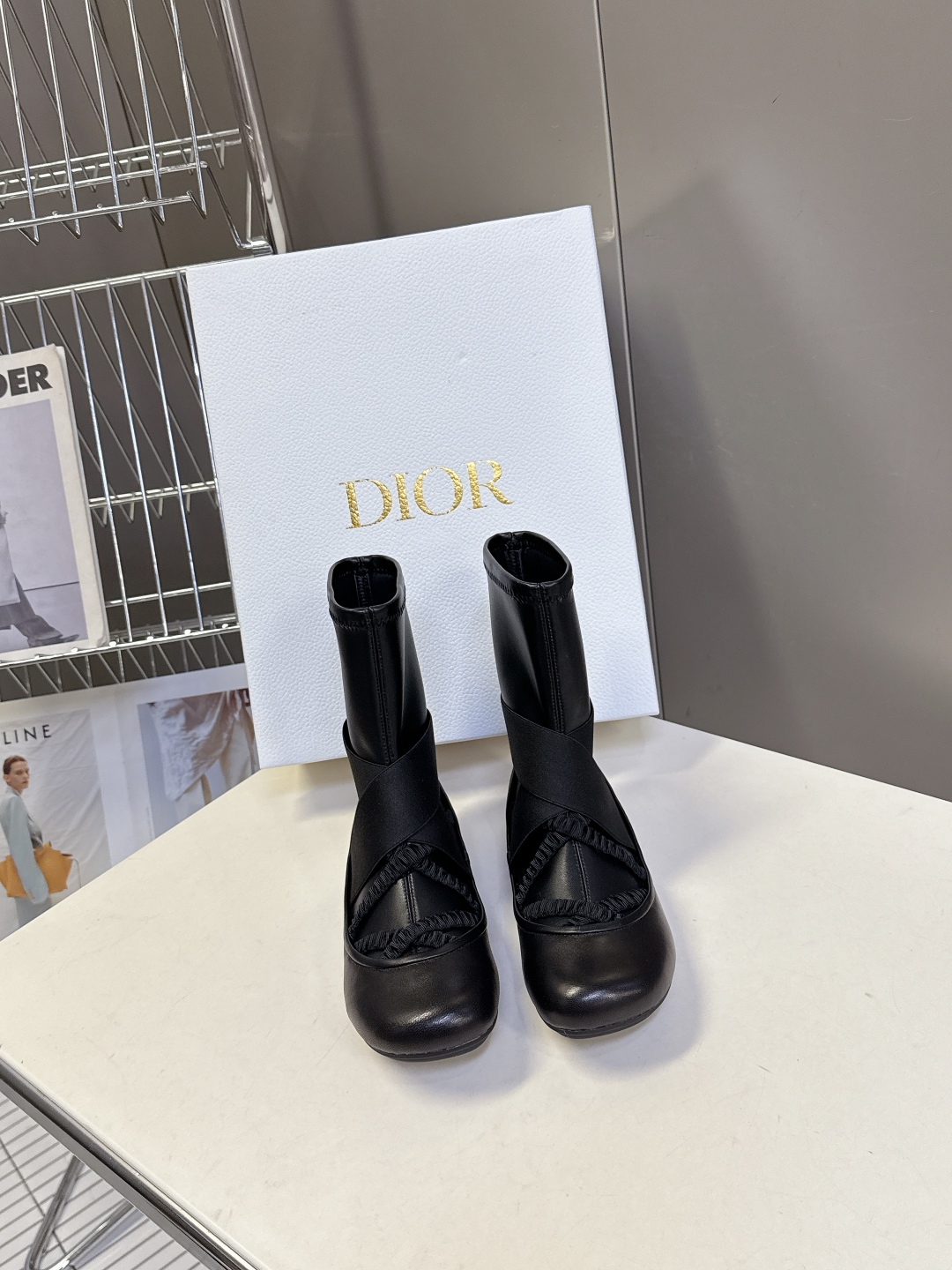  Dior迪奥2025秋冬最新款 芭蕾舞靴                               
