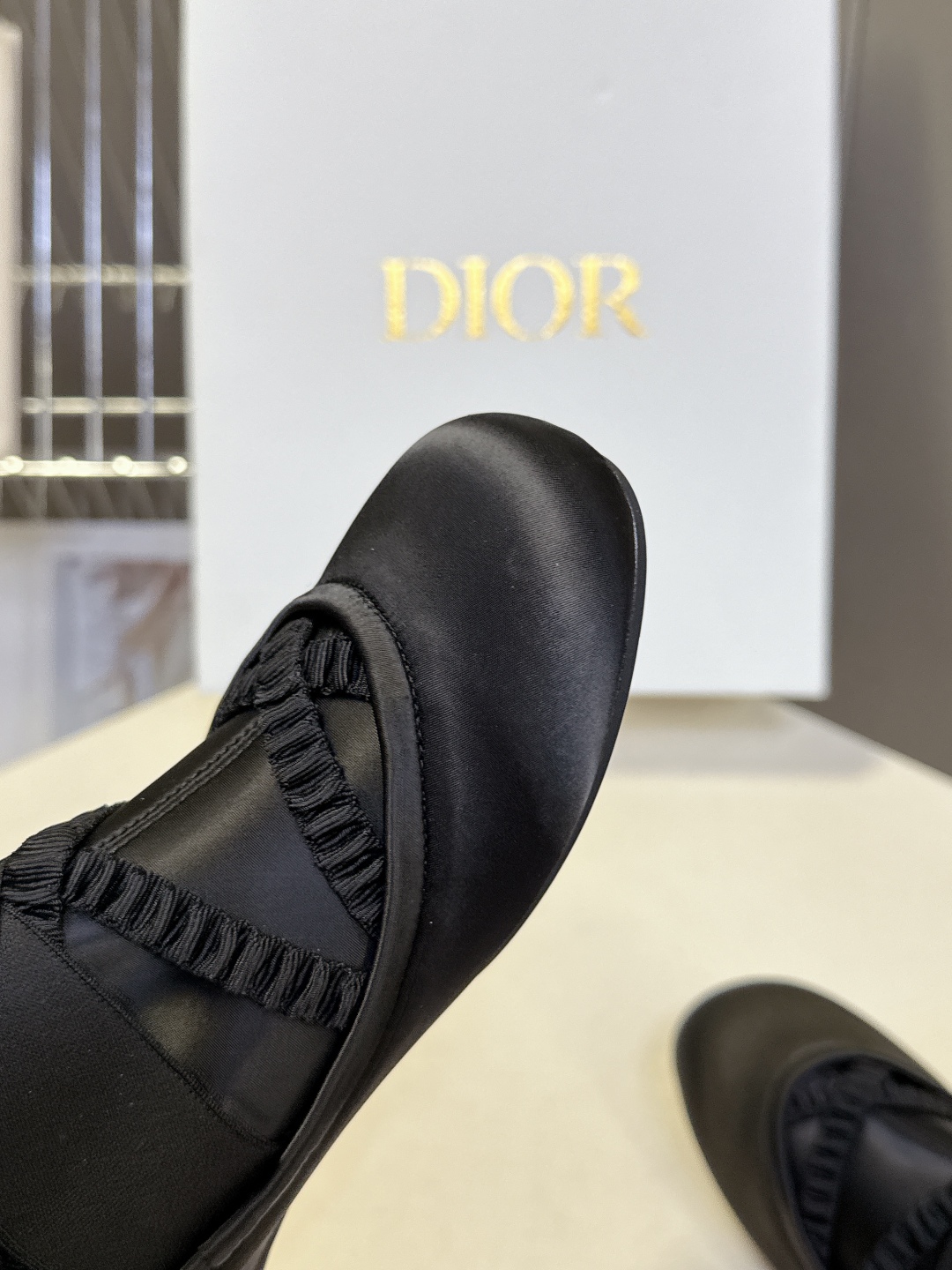  Dior迪奥2025秋冬最新款 芭蕾舞靴                               