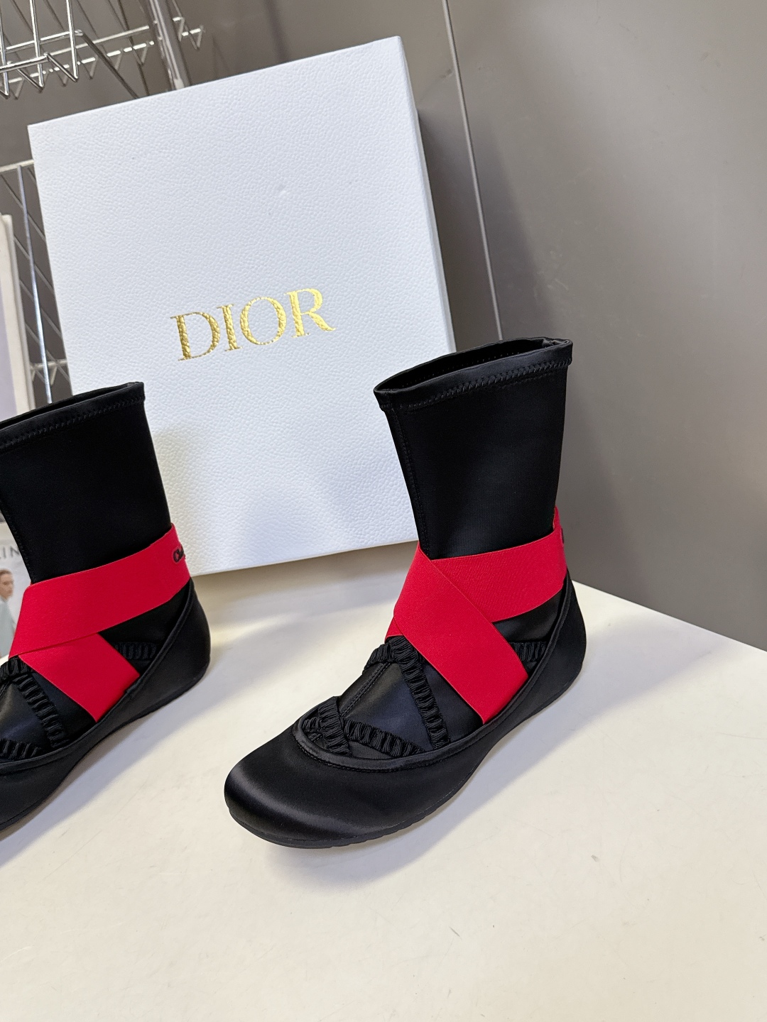  Dior迪奥2025秋冬最新款 芭蕾舞靴                               