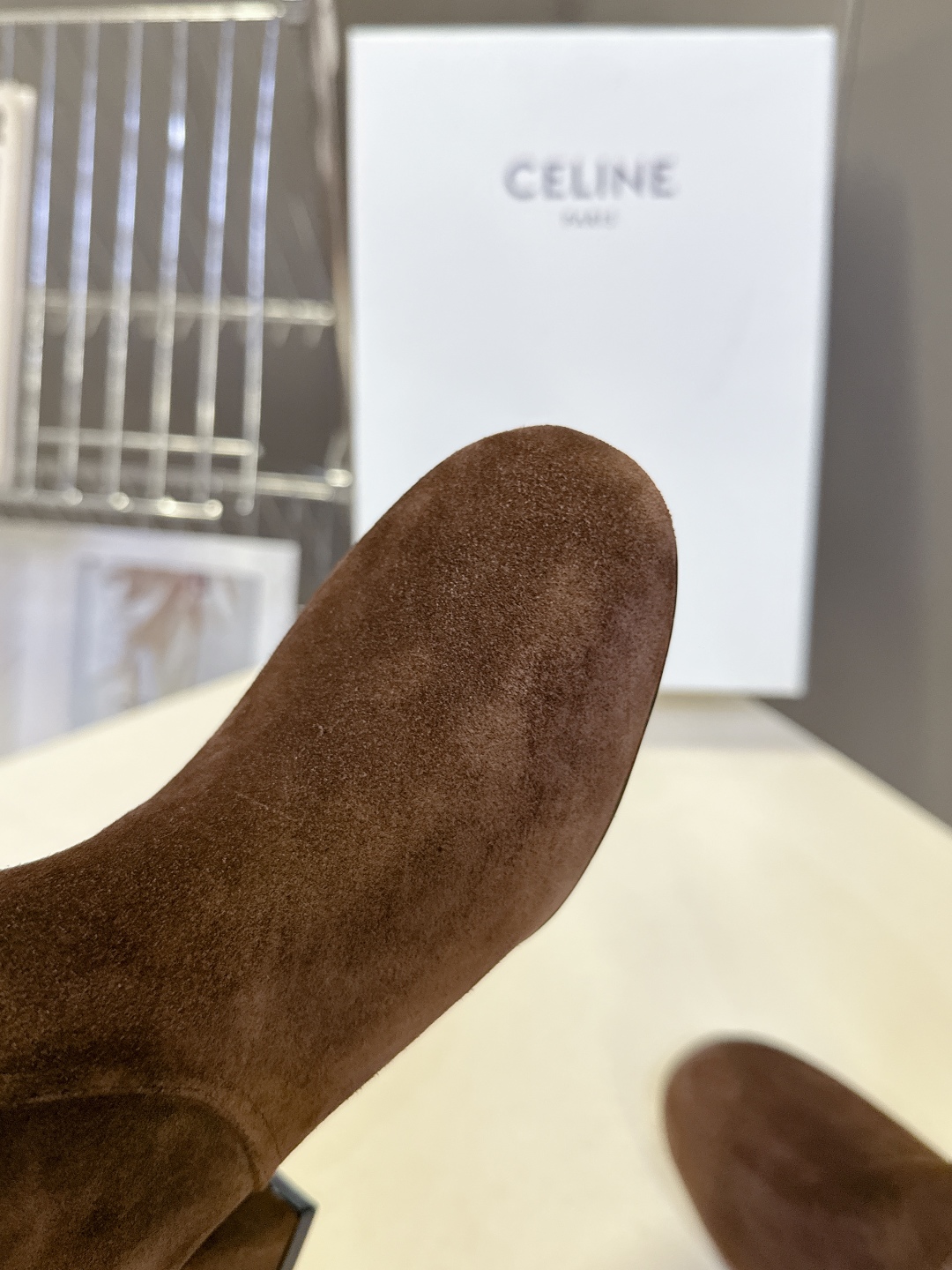  Celine思琳秋冬最新款复古凯旋门粗跟 短靴 长靴
 超多明星时尚博主种草 思琳这一季好看的款式真的