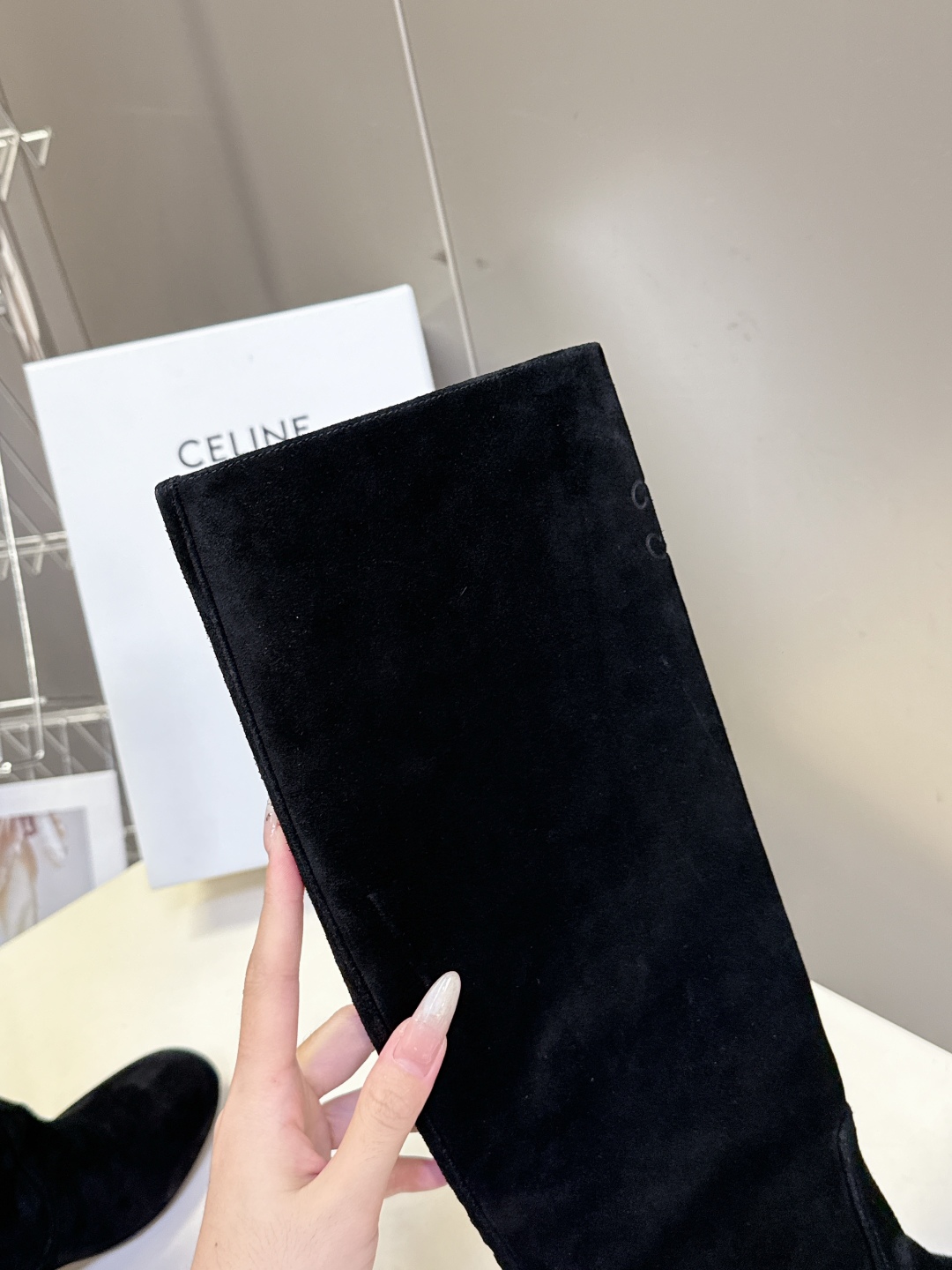  Celine思琳秋冬最新款复古凯旋门粗跟 短靴 长靴
 超多明星时尚博主种草 思琳这一季好看的款式真的
