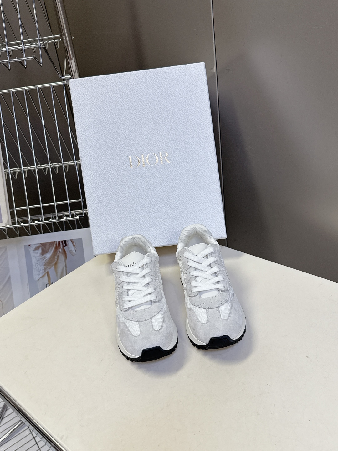  Dior 迪奥最新走秀款休闲阿甘鞋 运动鞋                              