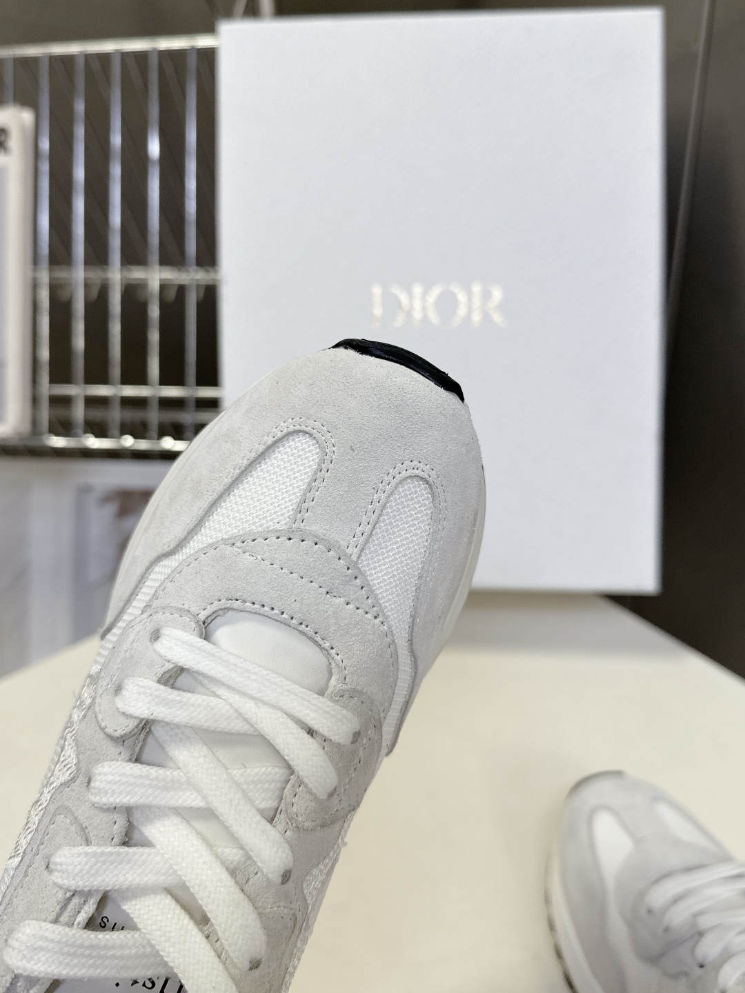  Dior 迪奥最新走秀款休闲阿甘鞋 运动鞋                              