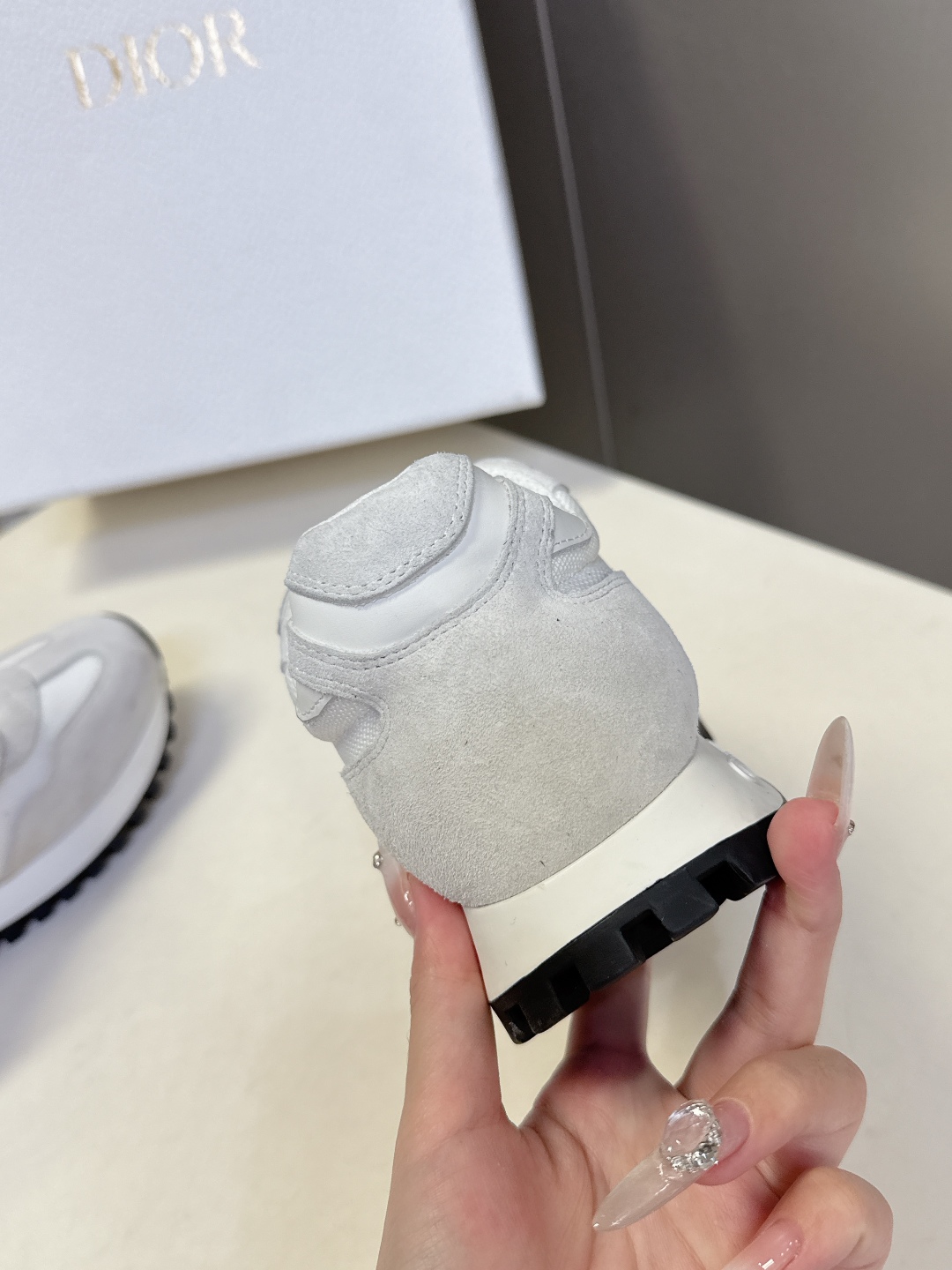  Dior 迪奥最新走秀款休闲阿甘鞋 运动鞋                              