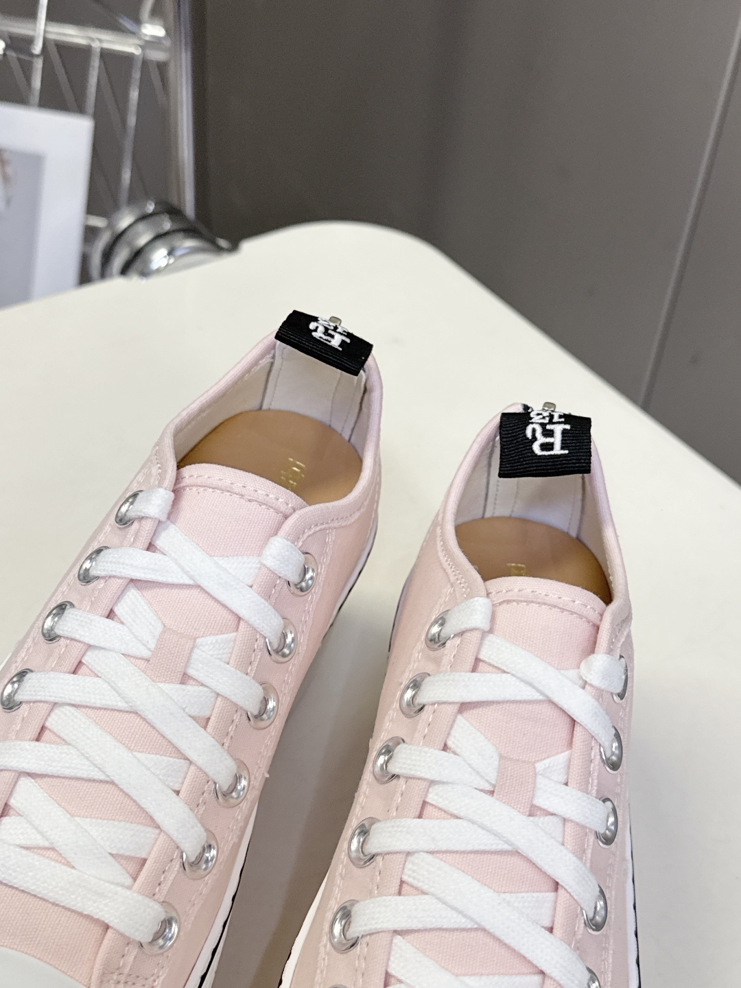 R13小众潮奢品牌最新经典厚底休闲鞋 高帮鞋 设计师Chris Leba在美国纽约创立的潮奢服饰品牌