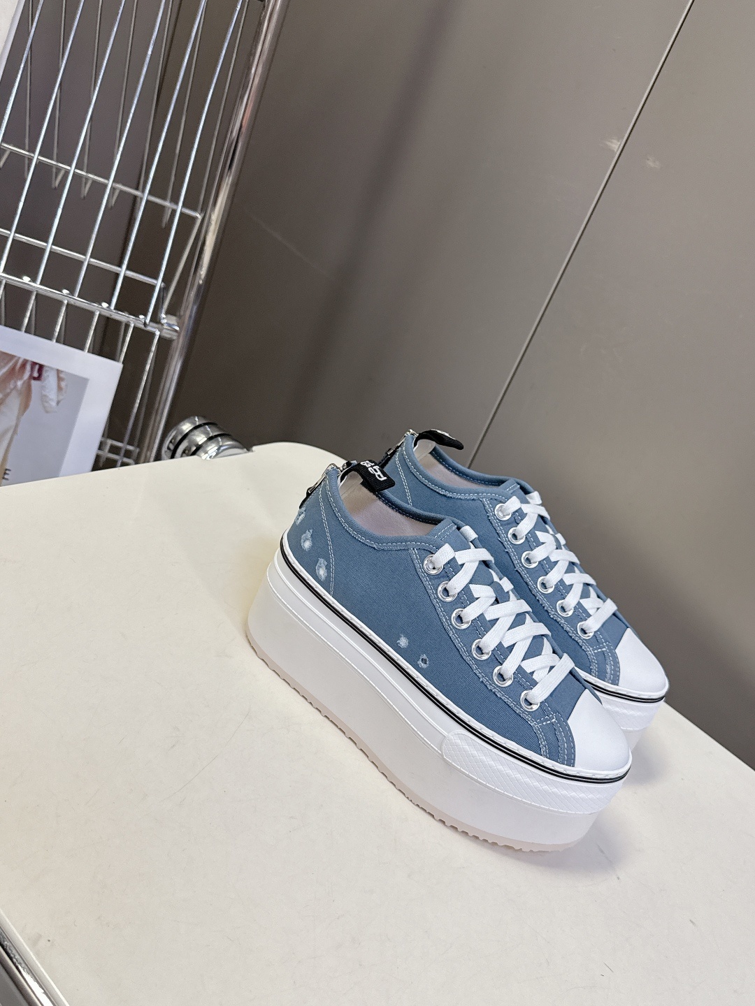R13小众潮奢品牌最新经典厚底休闲鞋 高帮鞋 设计师Chris Leba在美国纽约创立的潮奢服饰品牌