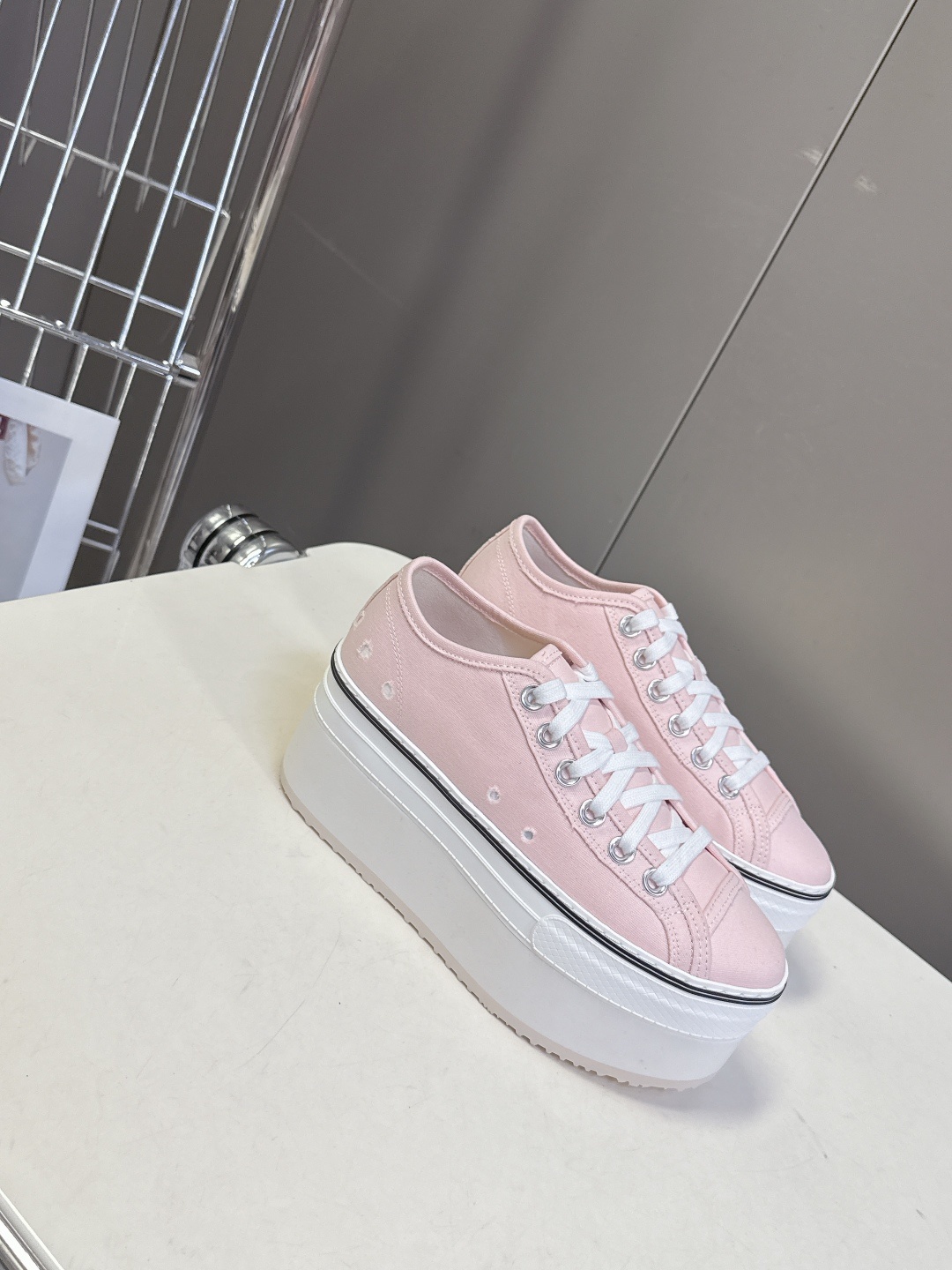 R13小众潮奢品牌最新经典厚底休闲鞋 高帮鞋 设计师Chris Leba在美国纽约创立的潮奢服饰品牌