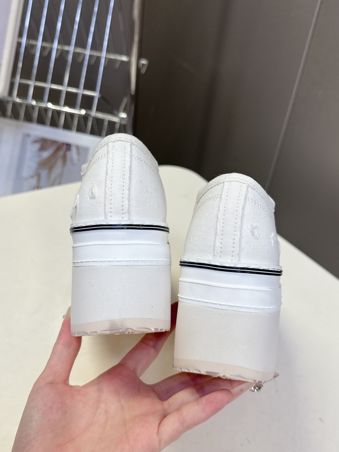 R13小众潮奢品牌最新经典厚底休闲鞋 高帮鞋 设计师Chris Leba在美国纽约创立的潮奢服饰品牌