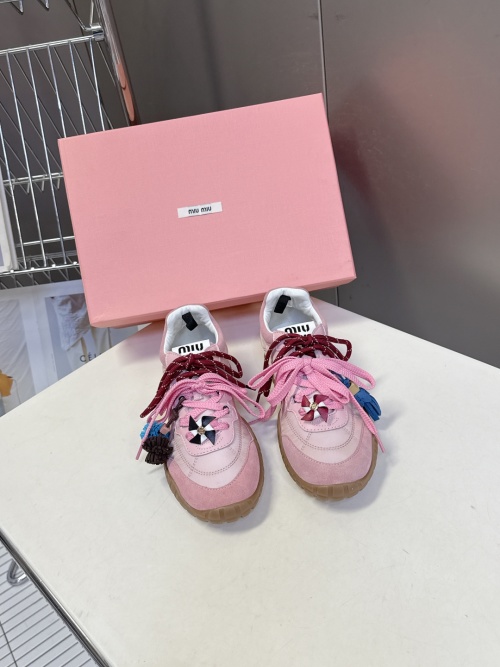 Miu Miu Women's Spring/Summer Pink Canvas & Suede Low-Top Sneakers 1 Miu Miu Women's Spring/Summer Pink Canvas & Suede Low-Top Sneakers