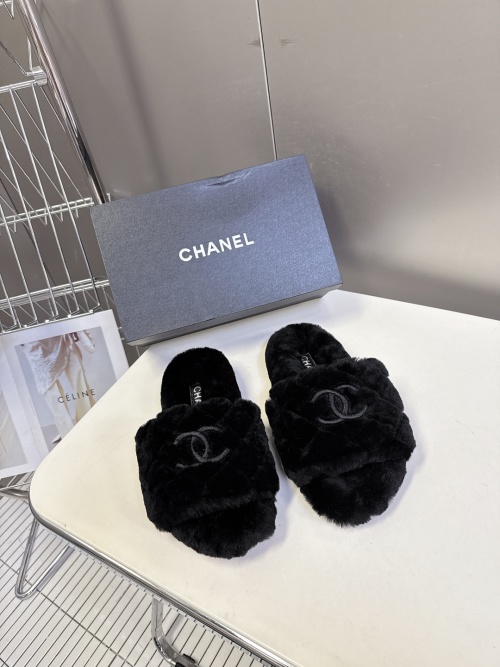 Chanel Women's Black CC Logo Furry Mules Slippers, Cozy Indoor/Outdoor Slides 1 Chanel Women's Black CC Logo Furry Mules Slippers, Cozy Indoor/Outdoor Slides