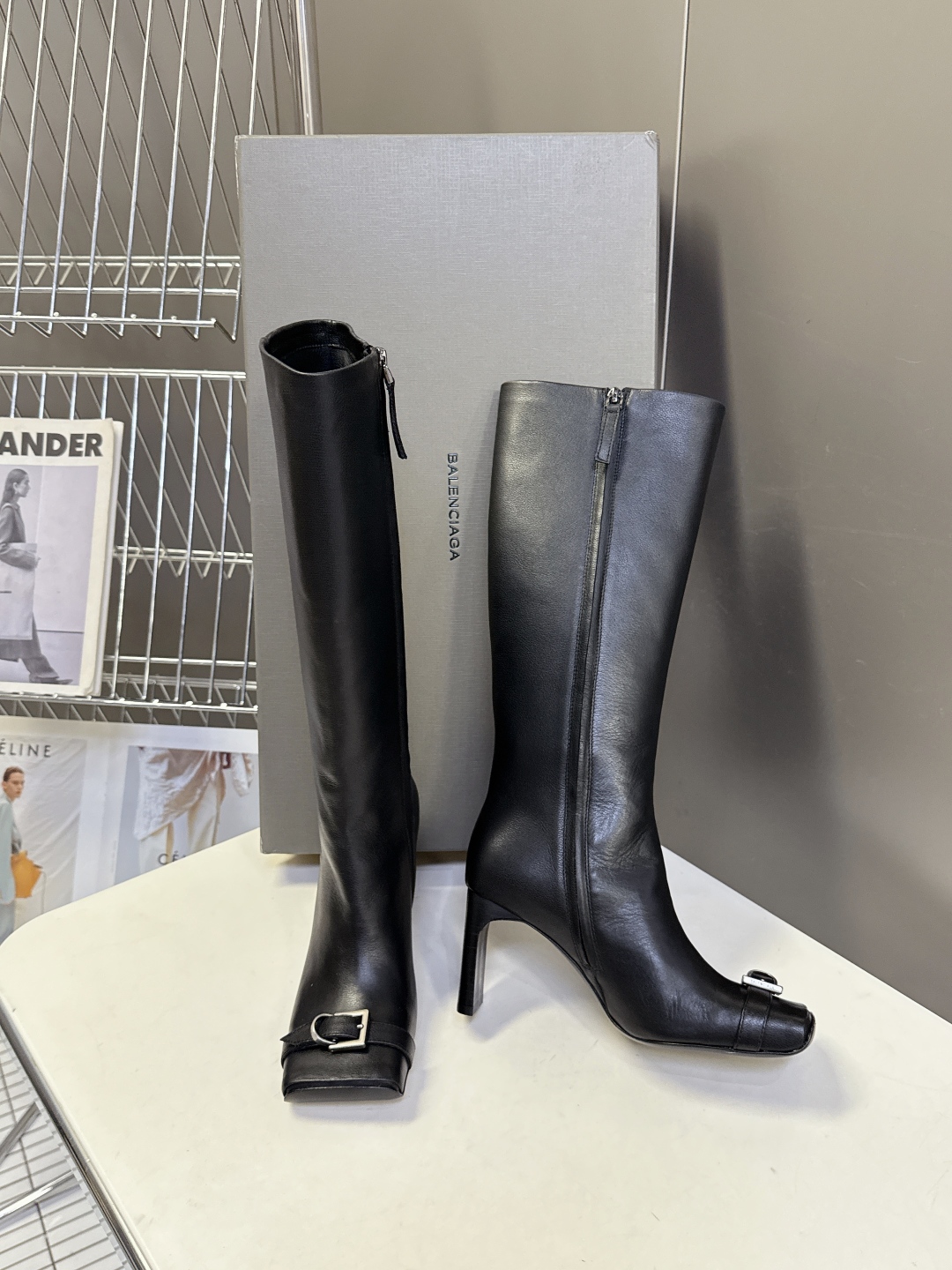 巴黎世家BALENCIAGA2025秋冬最新走秀款长靴 超多明星网红种草 这双B家靴子真是怎么搭怎么好看