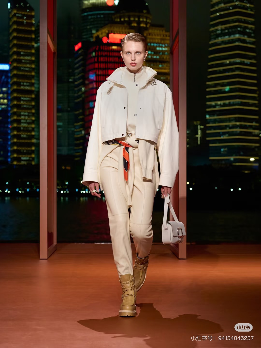 NO:564343,Home autumn and winter catwalk models ~, boots, boots19860909家秋冬走秀款～,靴子,boots,Women's Shoes