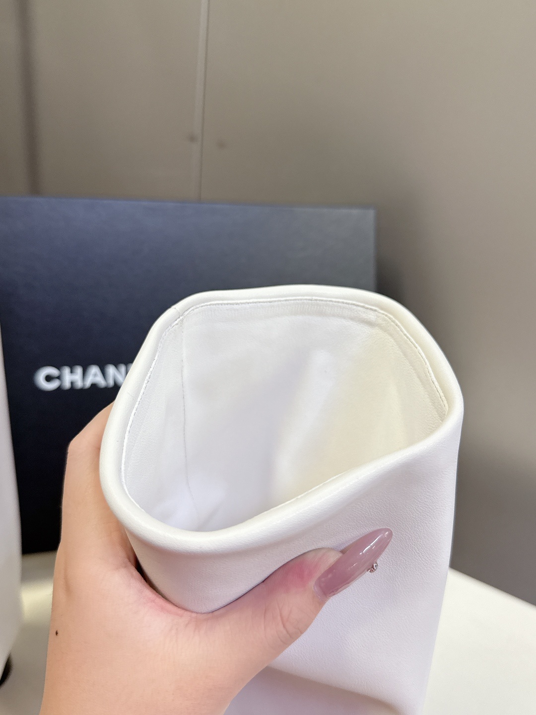 CHANEL香奈儿经典秀款四季裤筒靴强烈推荐 一定要买的神仙靴子 贼显腿长!比例王!超多明星时尚博主种草