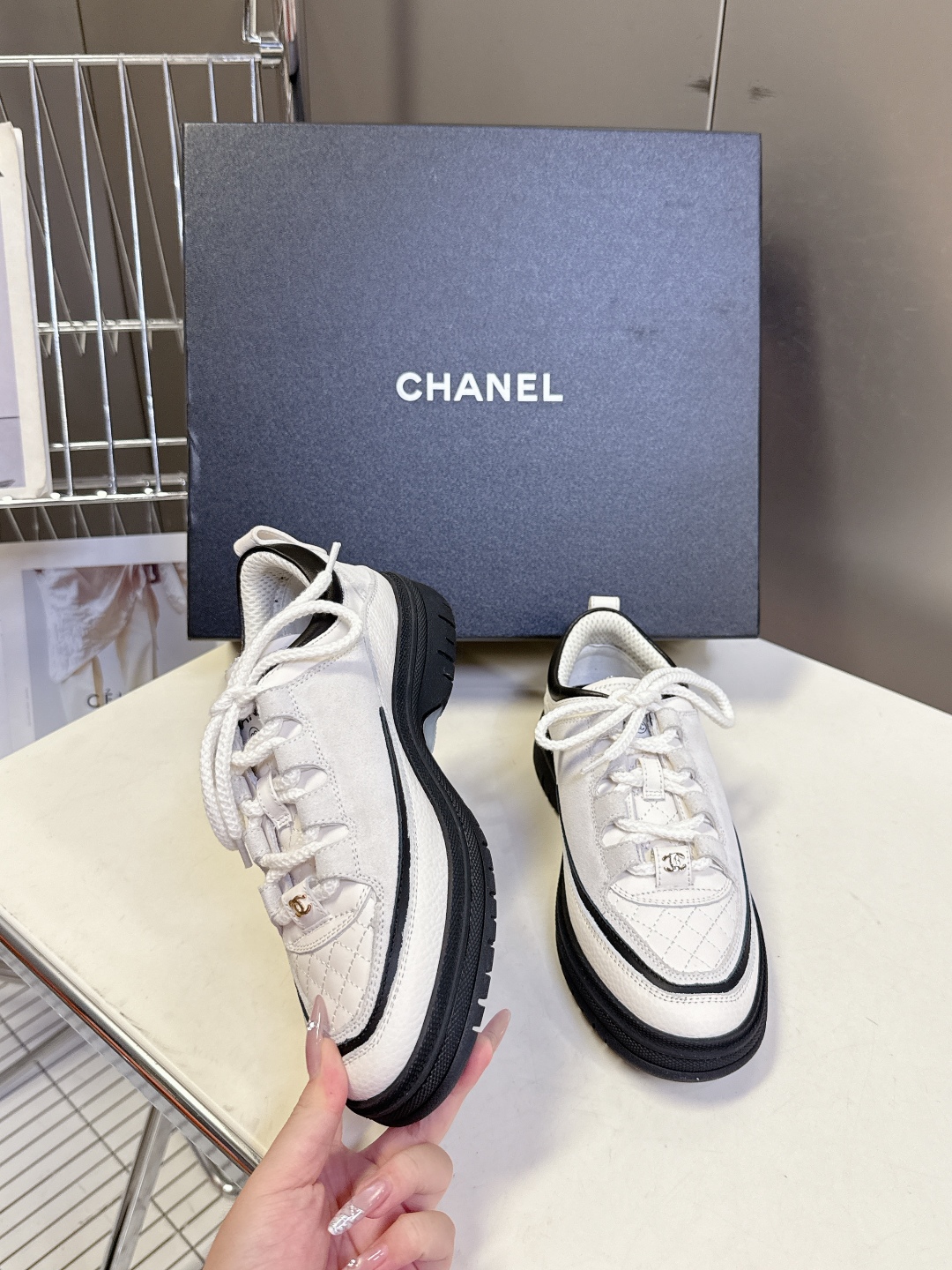 Chanel 香奈儿最新25C休闲运动鞋 原版模具定制 无敌漂亮又好穿 绝对仙女款 超级舒服，配色高级耐