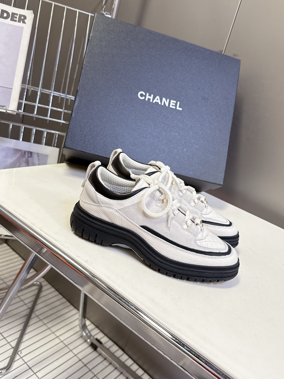 Chanel 香奈儿最新25C休闲运动鞋 原版模具定制 无敌漂亮又好穿 绝对仙女款 超级舒服，配色高级耐