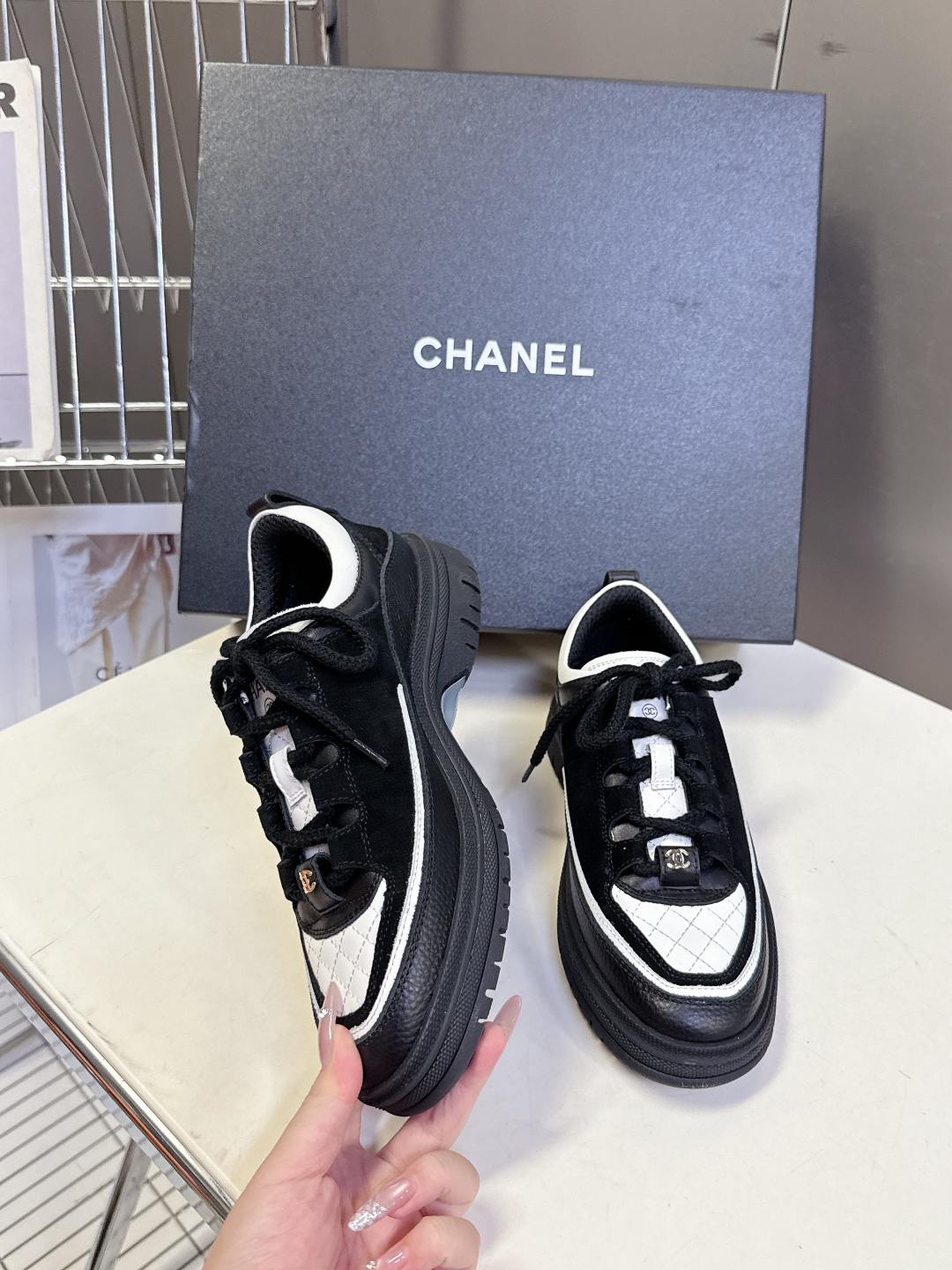 Chanel 香奈儿最新25C休闲运动鞋 原版模具定制 无敌漂亮又好穿 绝对仙女款 超级舒服，配色高级耐