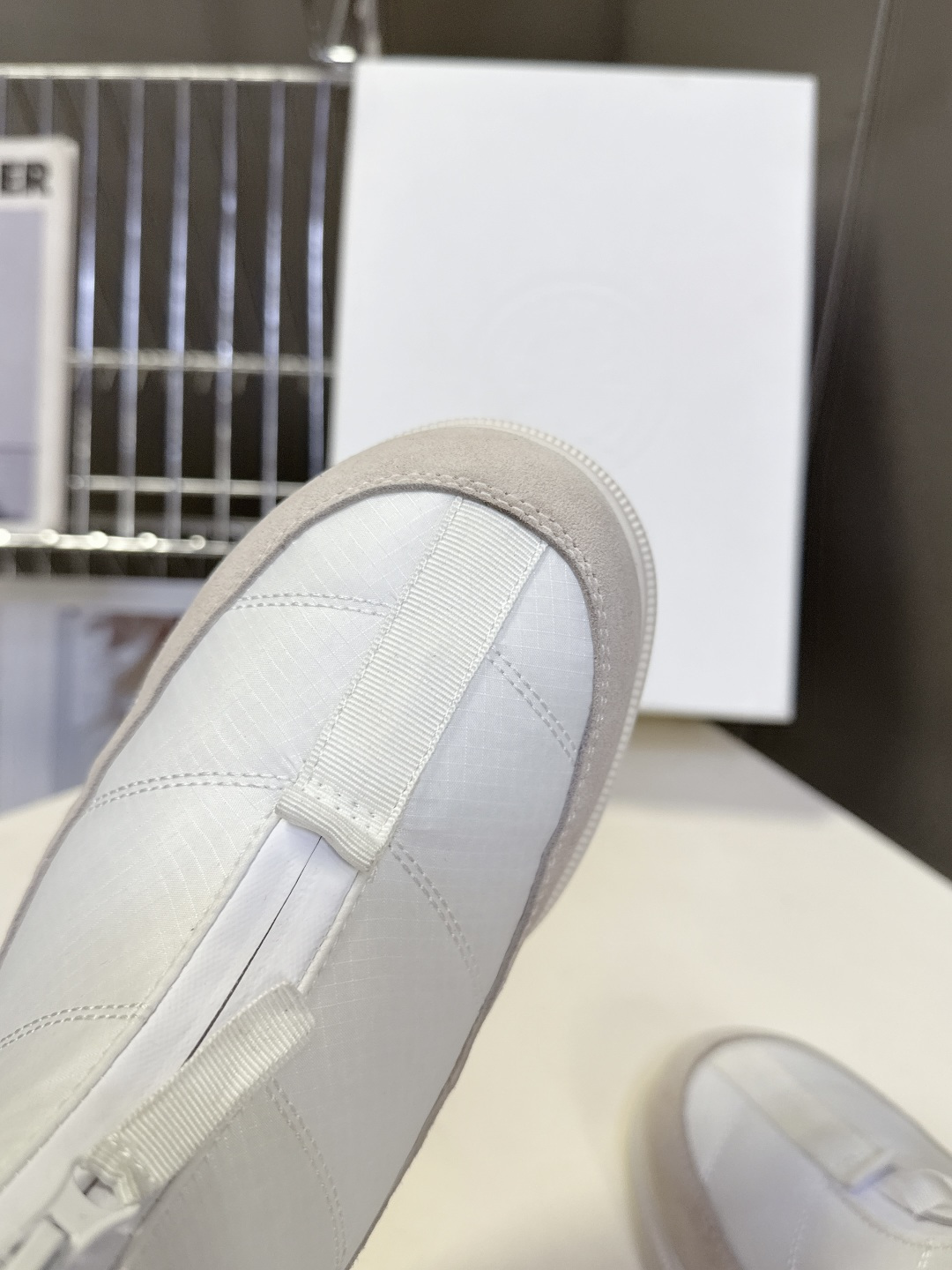 Canada Goose加拿大鹅冬季加厚防水防滑厚底保暖雪地靴 超火的秋冬保暖首选品牌 羽绒布鞋面 防水