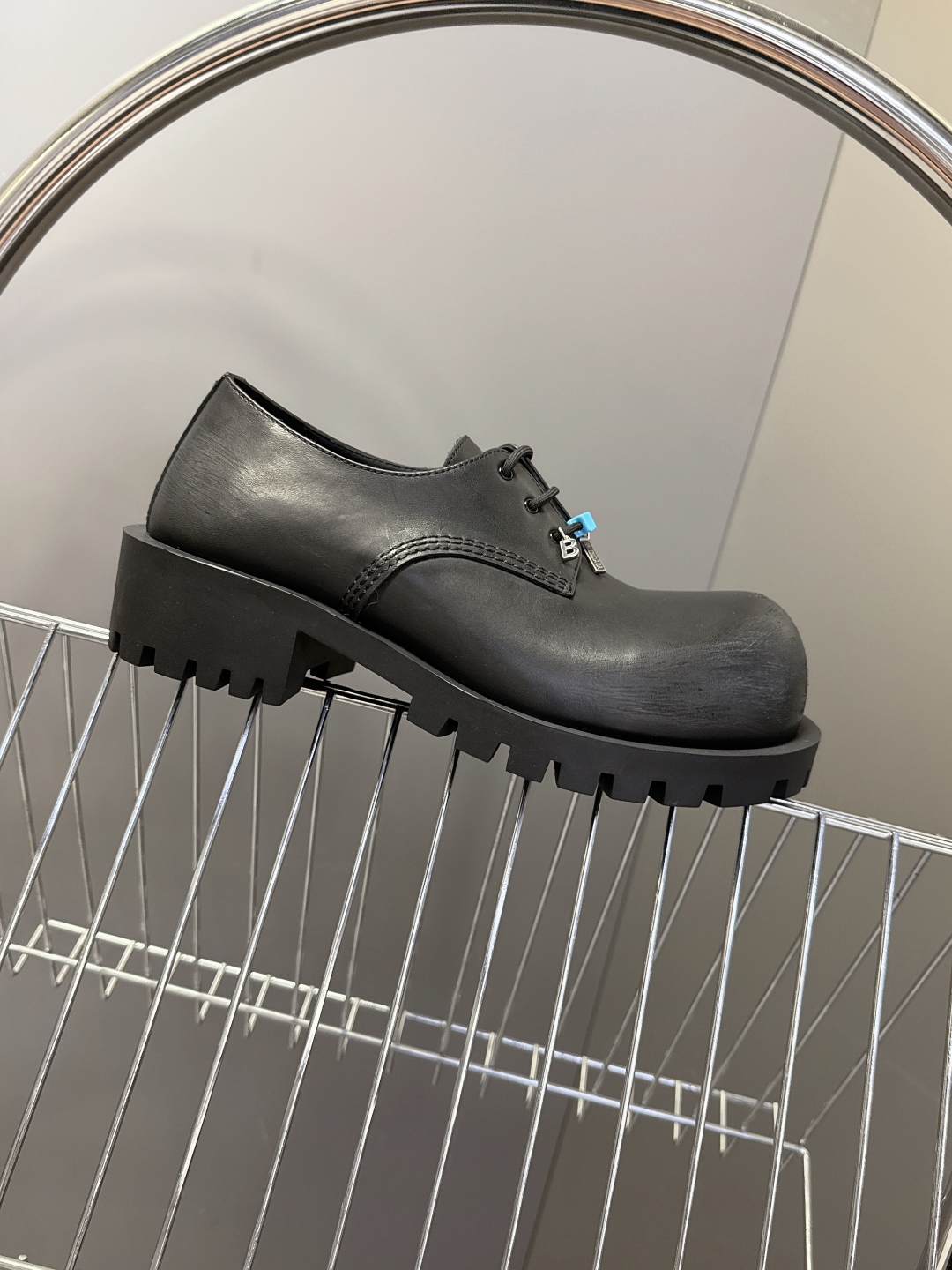 男装➕20 巴黎世家Balenciaga秋冬最新挂件情侣款大头皮鞋 专柜正品购入 细节完美复刻 巴家就一