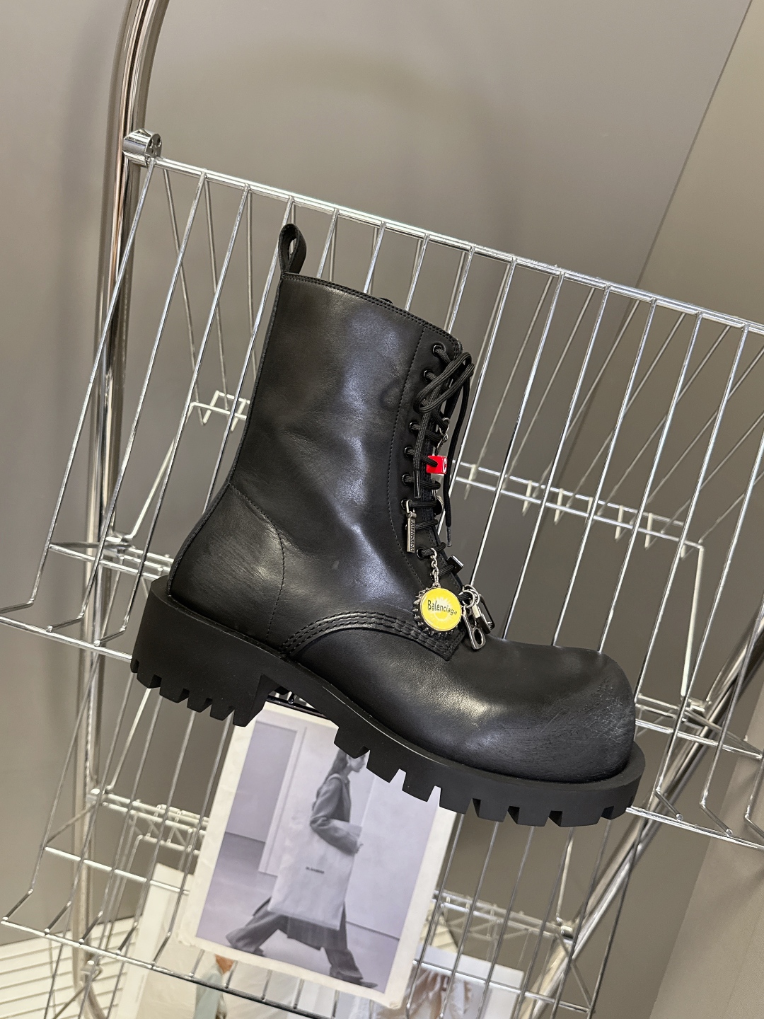 男装➕20 巴黎世家Balenciaga秋冬最新挂件情侣款大头皮鞋 专柜正品购入 细节完美复刻 巴家就一