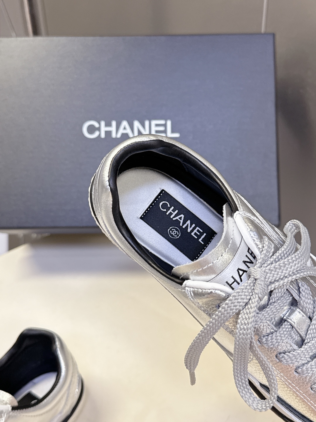 Chanel 香奈儿最新款25K休闲运动鞋 超多明星网红种草 原版模具定制 无敌漂亮又好穿 绝对仙女款 