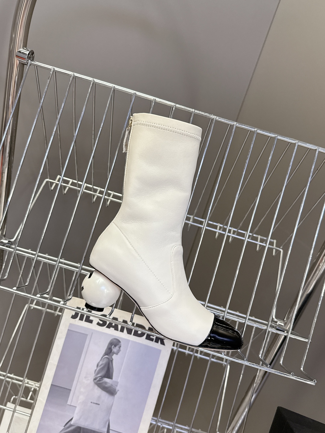 CHANEL香奈儿25K秋冬最新走秀款弹力靴小红书力推款 怎么搭配都好看 时髦精必备 香奈儿女士钟爱简约