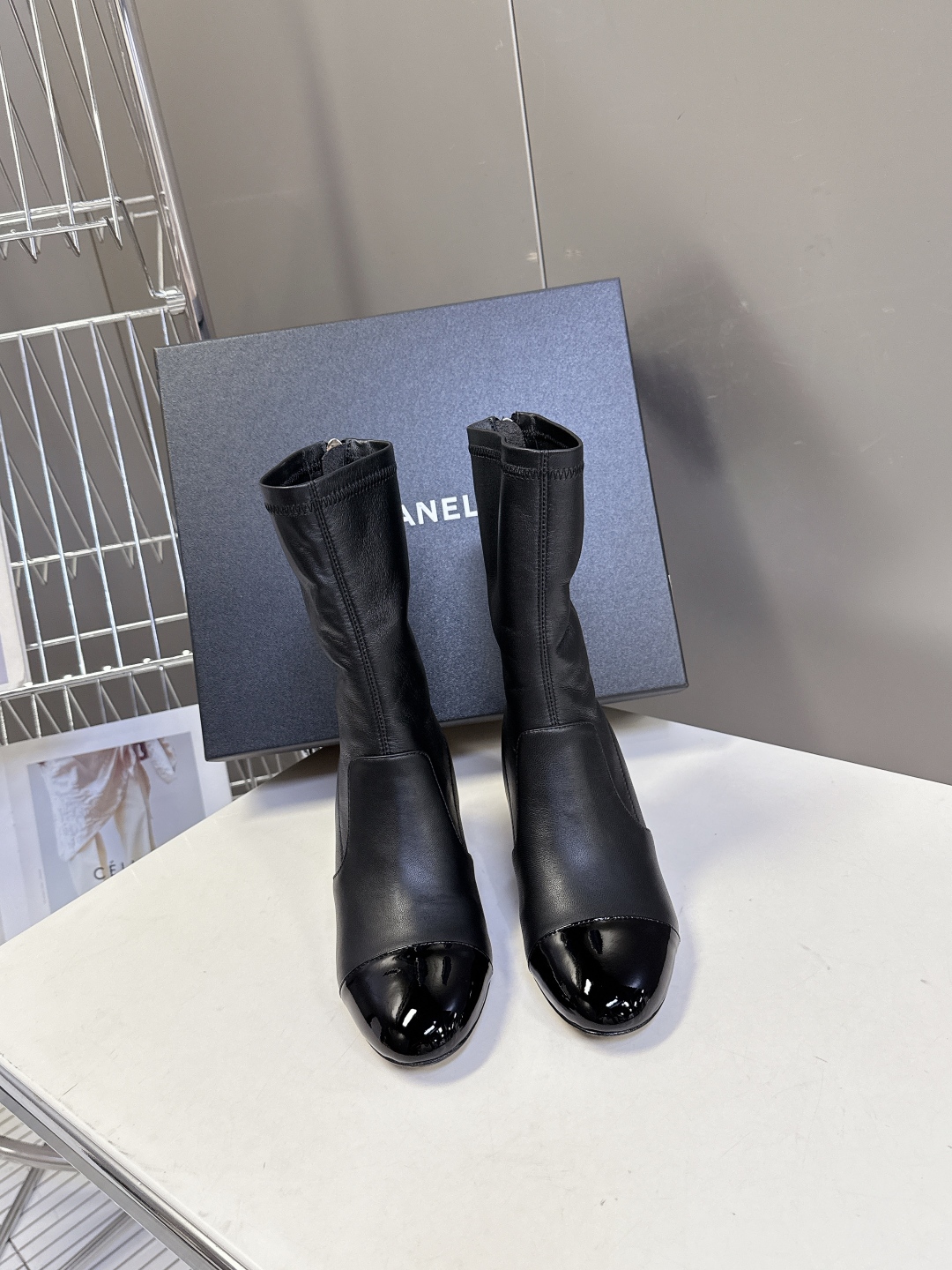 CHANEL香奈儿25K秋冬最新走秀款弹力靴小红书力推款 怎么搭配都好看 时髦精必备 香奈儿女士钟爱简约