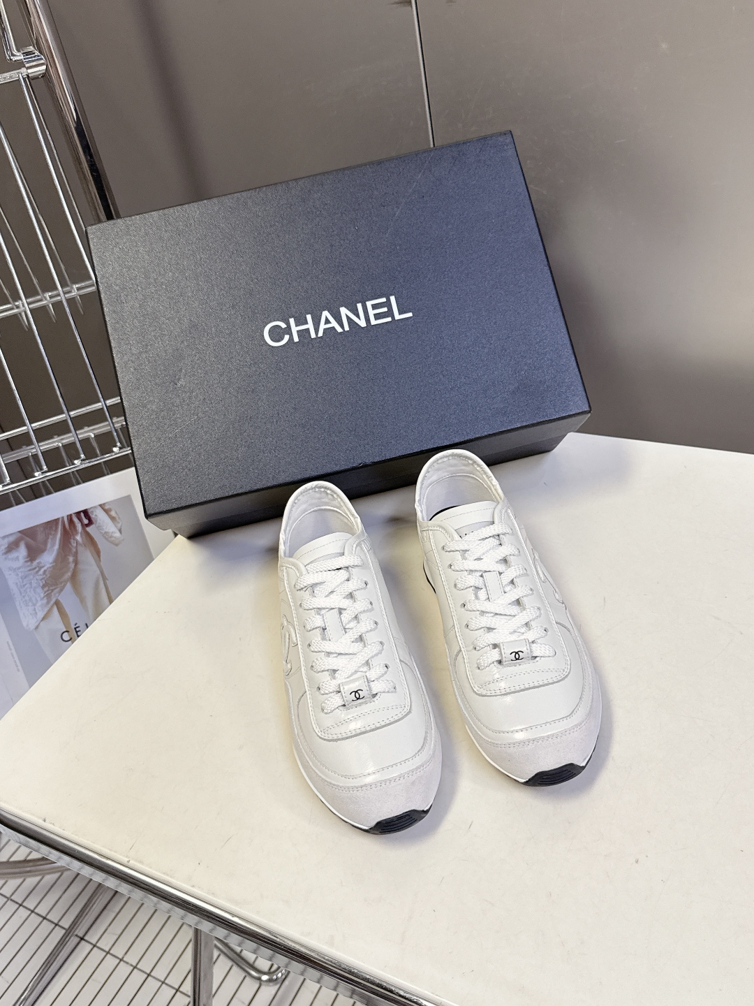 CHANEL香奈儿25K最新款休闲鞋运动鞋 最近真的🔥火出圈啦 一上脚就被惊艳到了 舒适度简直绝了 非常
