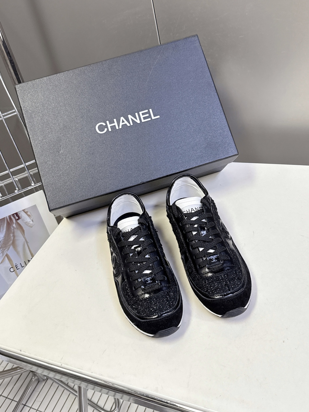 CHANEL香奈儿25K最新款休闲鞋运动鞋 最近真的🔥火出圈啦 一上脚就被惊艳到了 舒适度简直绝了 非常