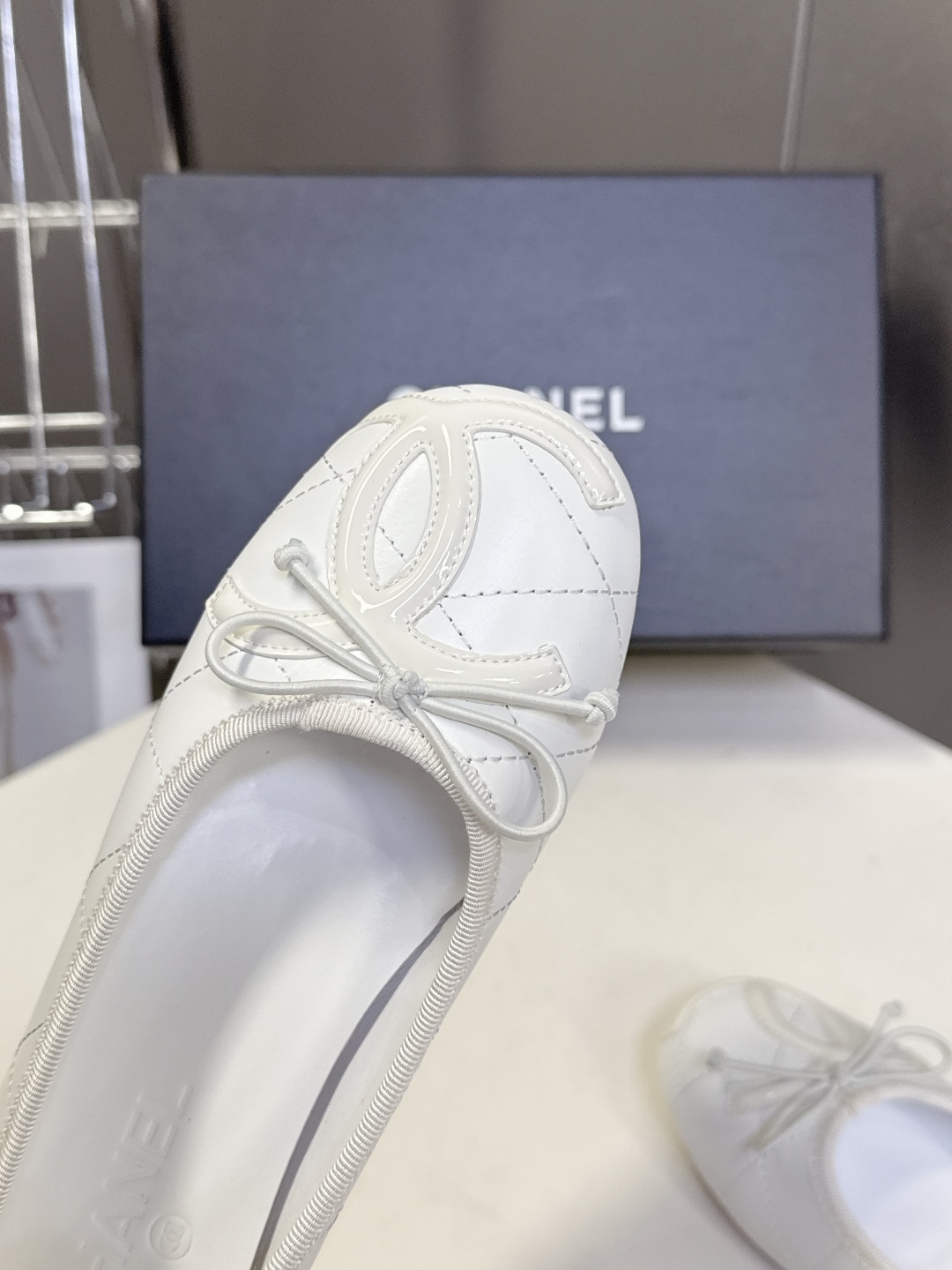 CHANEL香奈儿最新款中古康鹏芭蕾舞鞋 超多明星名媛上脚 这款芭蕾舞单鞋第一眼看上就被种草了根据天气变