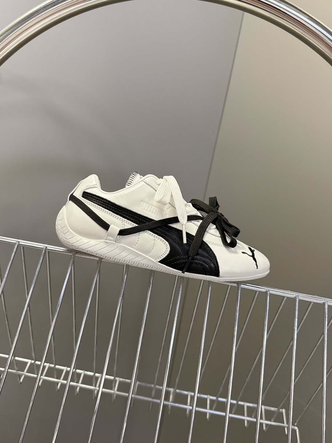 Rose x Puma 彪马Speedcat 联名款 极速赛车系列专柜限量发售 一鞋难求 超多明星时尚博