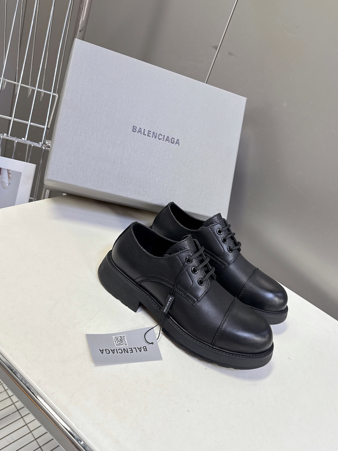 男装➕10 BALENCIAGA巴黎世家最新款皮鞋 马丁靴 百位ins博主网红推荐 经典永不过时 机车风