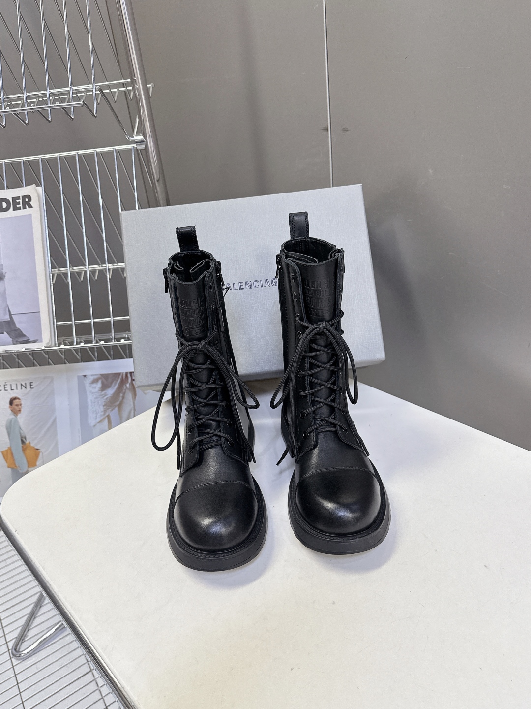 男装➕10 BALENCIAGA巴黎世家最新款皮鞋 马丁靴 百位ins博主网红推荐 经典永不过时 机车风