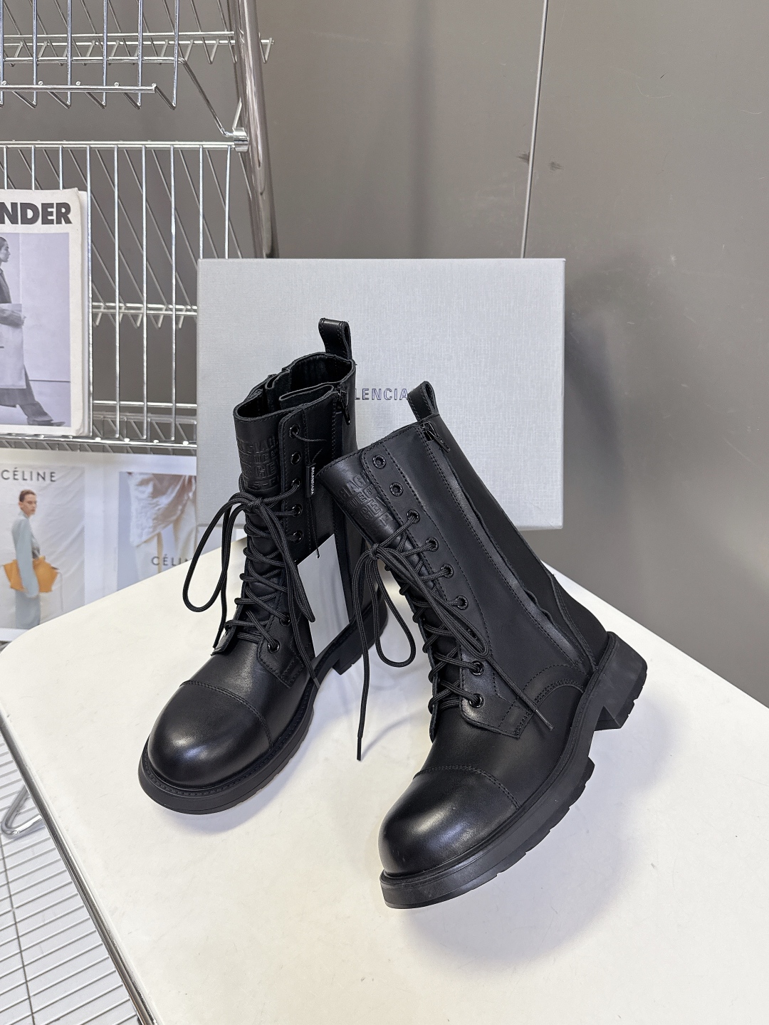 男装➕10 BALENCIAGA巴黎世家最新款皮鞋 马丁靴 百位ins博主网红推荐 经典永不过时 机车风