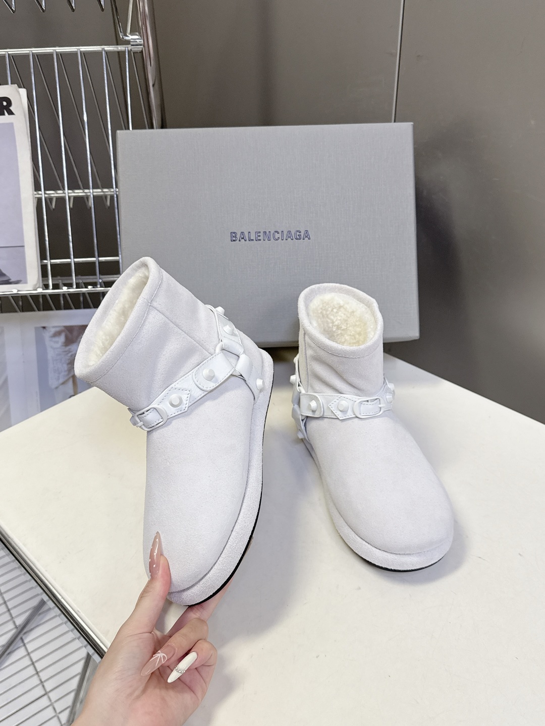 BALENCIAGA巴黎世家秋冬最新款滑雪系列 雪地靴 超多明星网红种草 细节完美复刻 设计师推出探索时