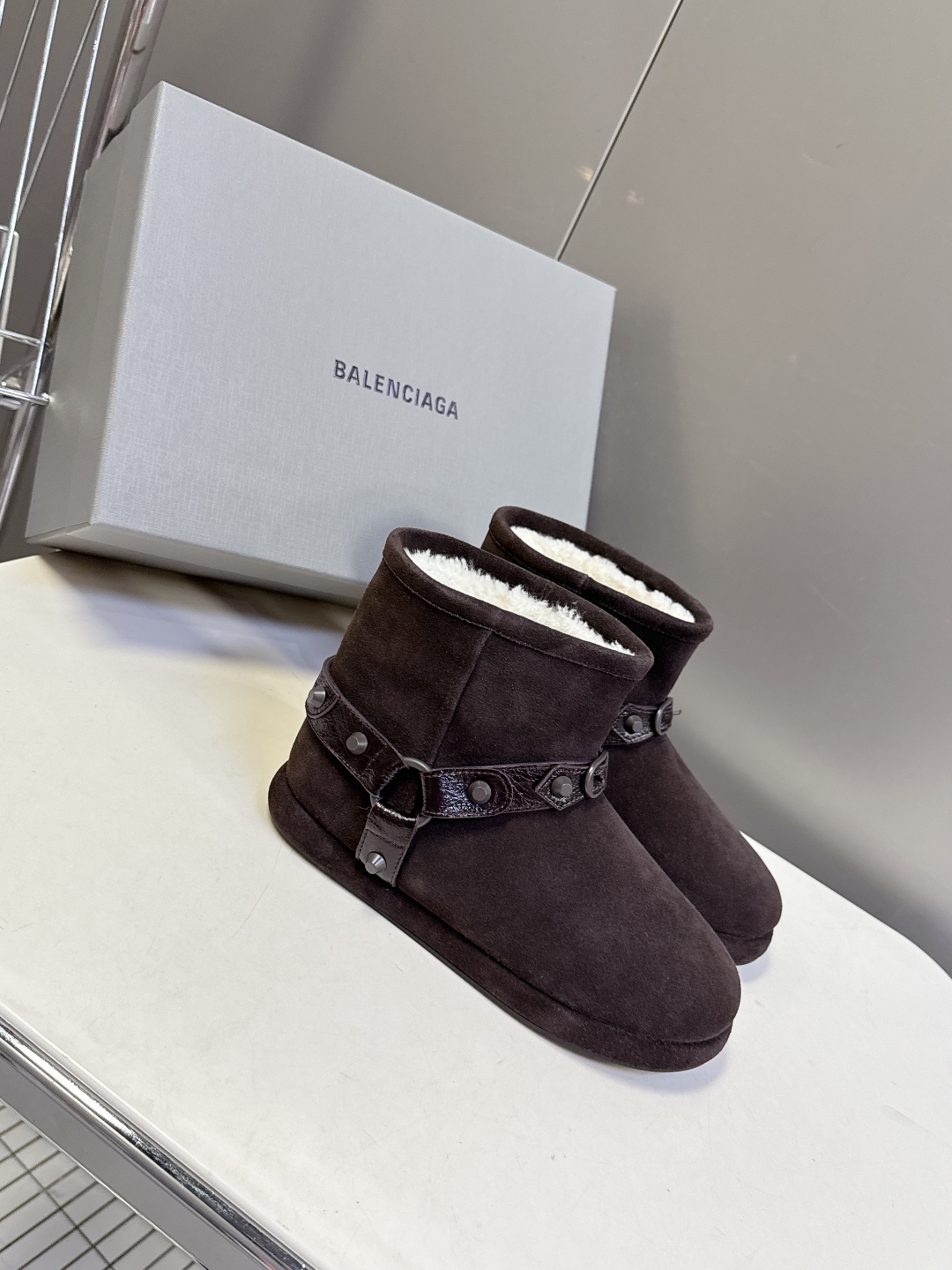 BALENCIAGA巴黎世家秋冬最新款滑雪系列 雪地靴 超多明星网红种草 细节完美复刻 设计师推出探索时