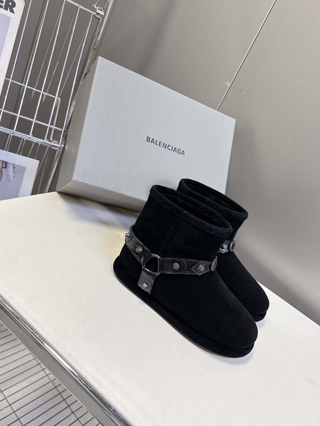 BALENCIAGA巴黎世家秋冬最新款滑雪系列 雪地靴 超多明星网红种草 细节完美复刻 设计师推出探索时