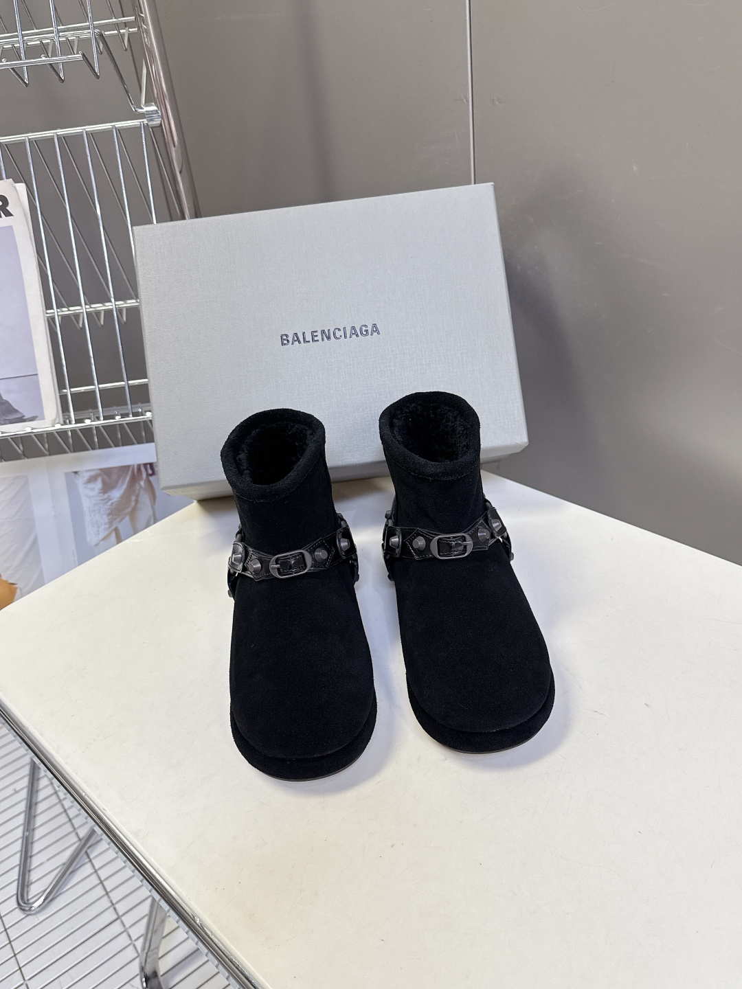 BALENCIAGA巴黎世家秋冬最新款滑雪系列 雪地靴 超多明星网红种草 细节完美复刻 设计师推出探索时