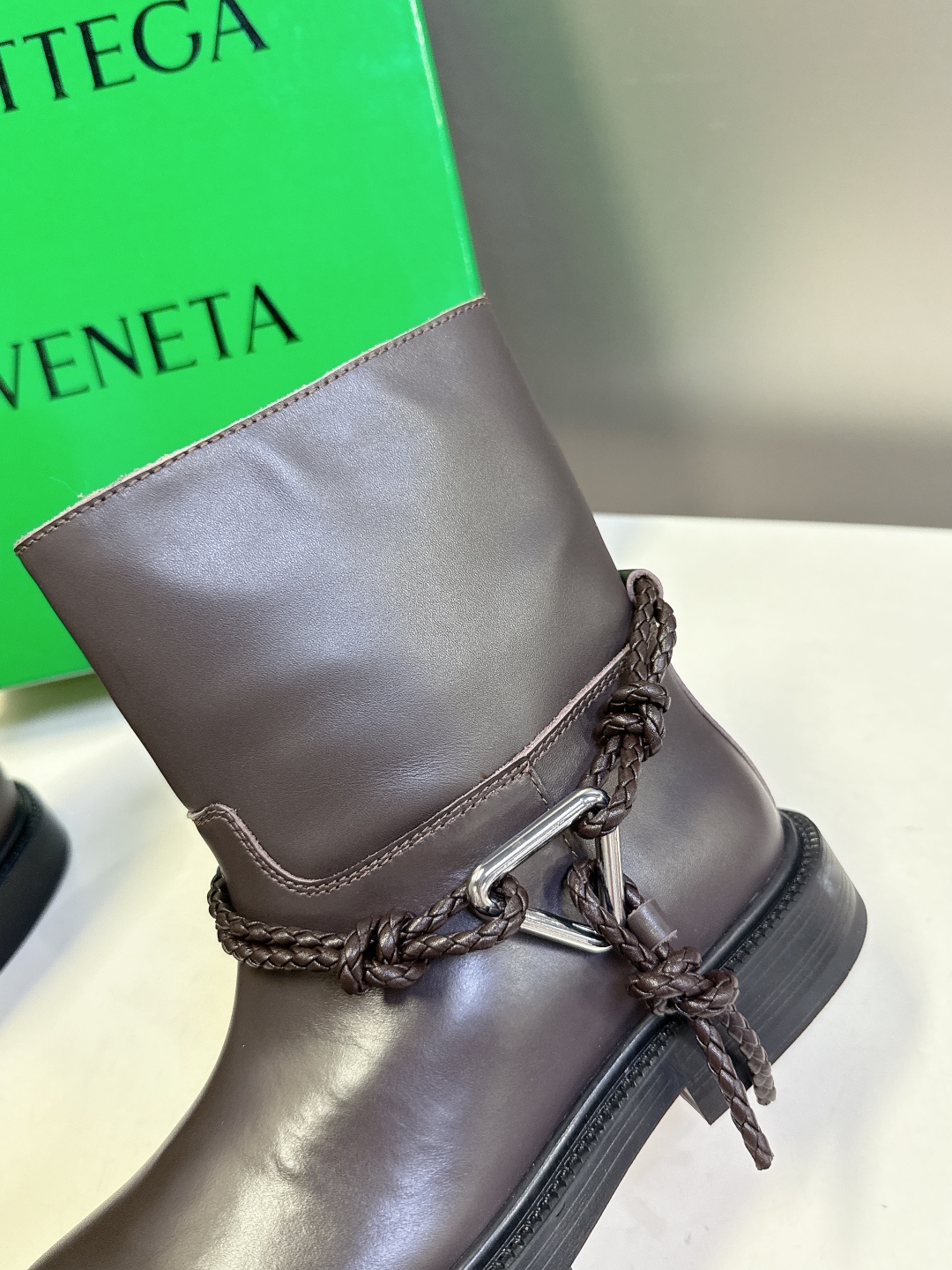 Bottega Veneta葆蝶家BV秋冬新品James系列 短靴 长靴超多明星时尚博主种草 原版一比一