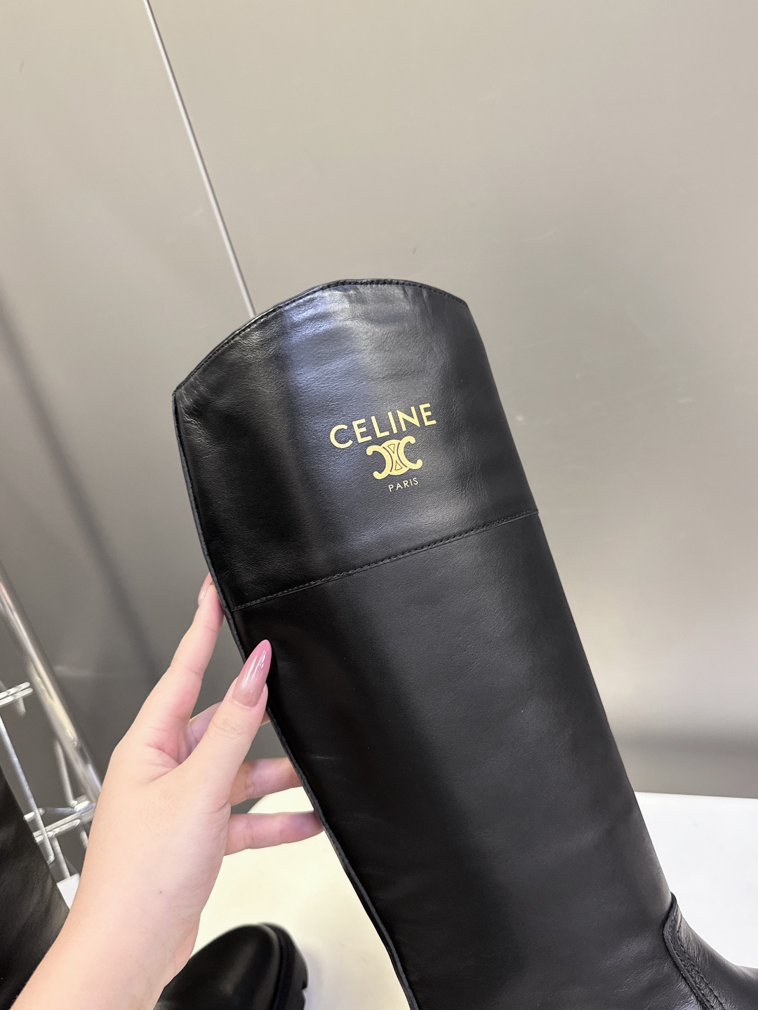 CELINE思琳2025秋冬专柜最新款骑士靴超多明星网红种草 时尚博主同款 早秋力推单品！复古欧美风格 