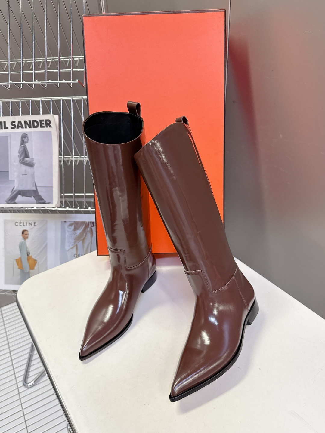Hermes 爱马仕秋冬最新款老钱风尖头 骑士靴 长靴 专柜超难配货 🐎家靴子的设计风格通常以经典简约为