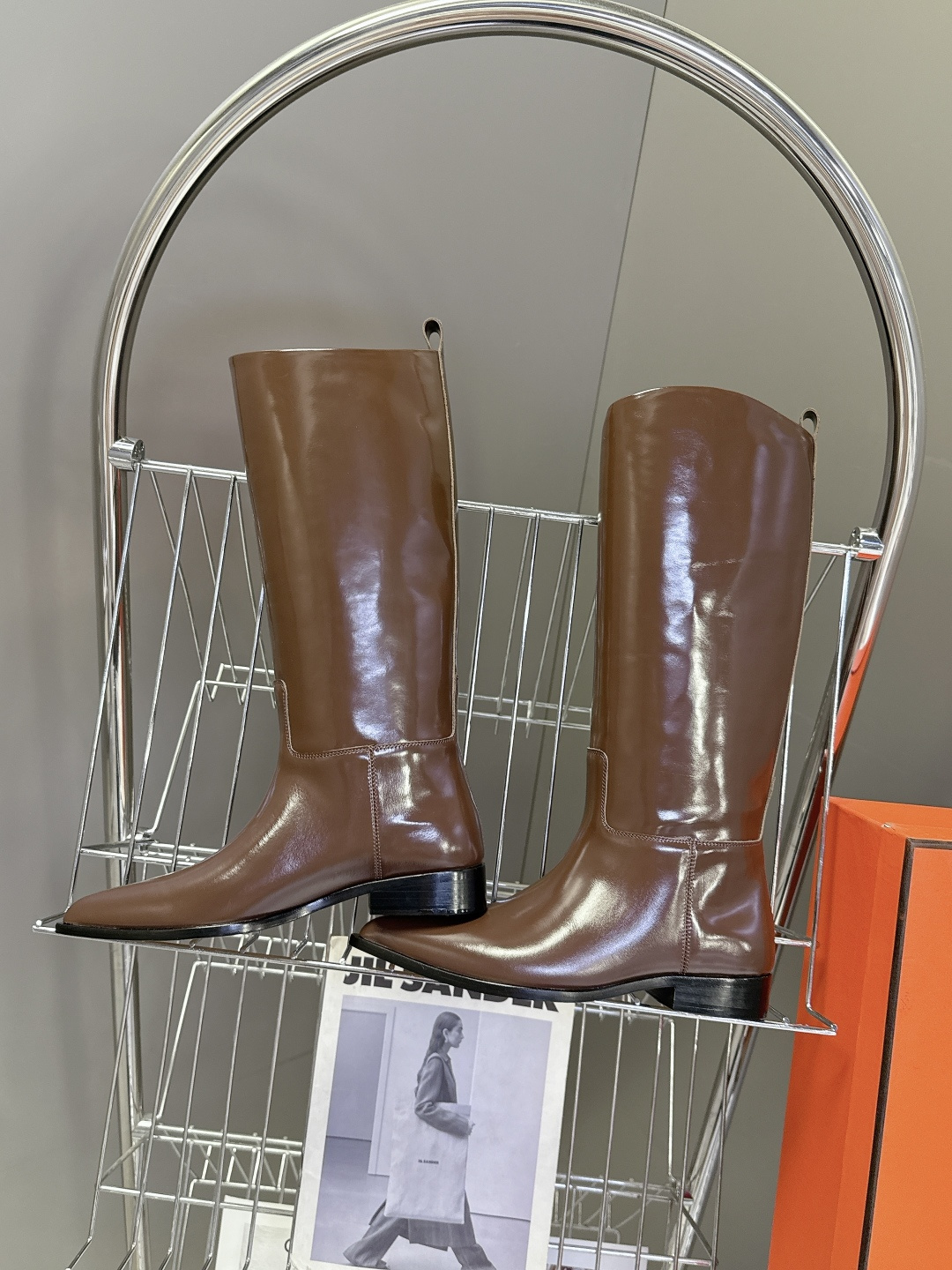 Hermes 爱马仕秋冬最新款老钱风尖头 骑士靴 长靴 专柜超难配货 🐎家靴子的设计风格通常以经典简约为