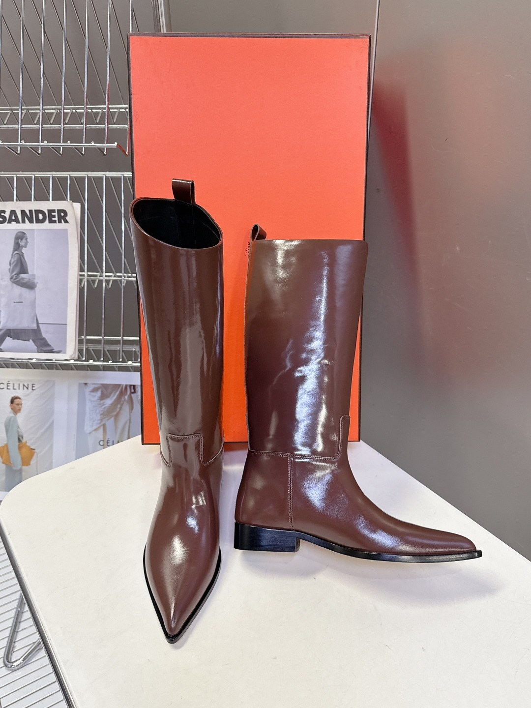 Hermes 爱马仕秋冬最新款老钱风尖头 骑士靴 长靴 专柜超难配货 🐎家靴子的设计风格通常以经典简约为