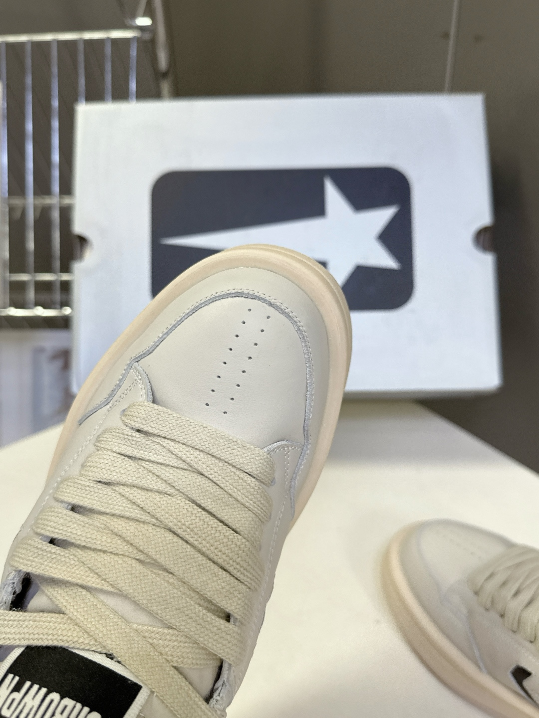 Rick Owens 欧文斯 x Converse匡威联名款运动鞋 超多明星时尚博主种草 两个品牌元素相