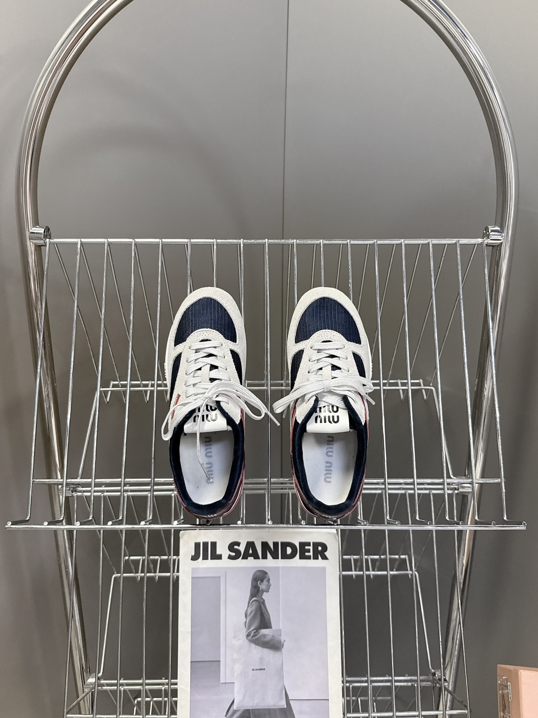 MiuMiu缪缪最新走秀款复古休闲鞋 德训鞋官方秀场出镜率最高的单品 超多明星时尚博主种草 miu系穿搭