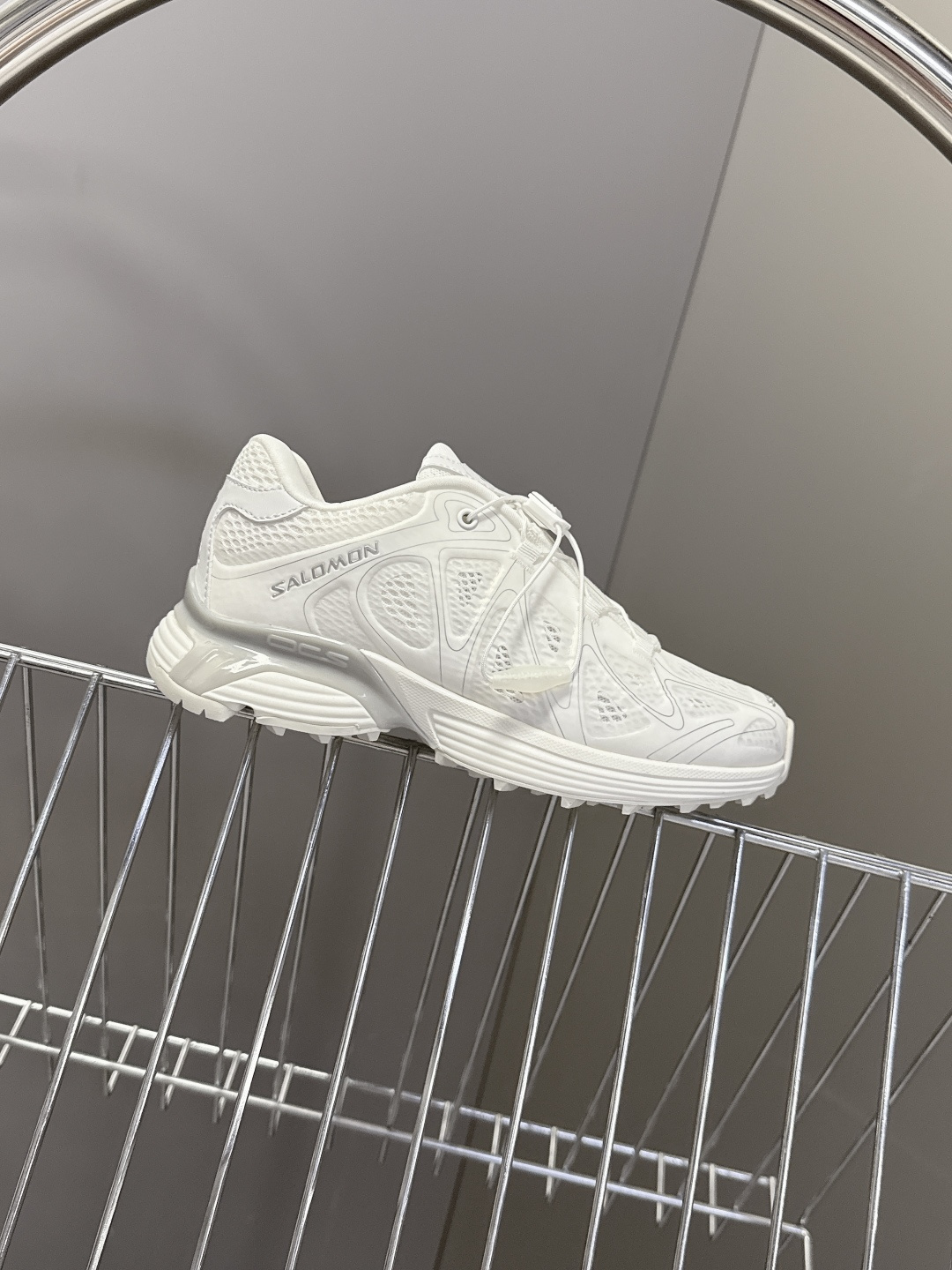 SALOMON 萨洛蒙 户外休闲 运动鞋 超多明星时尚博主种草原版购入开发 做货 全新演绎的专注于其空气