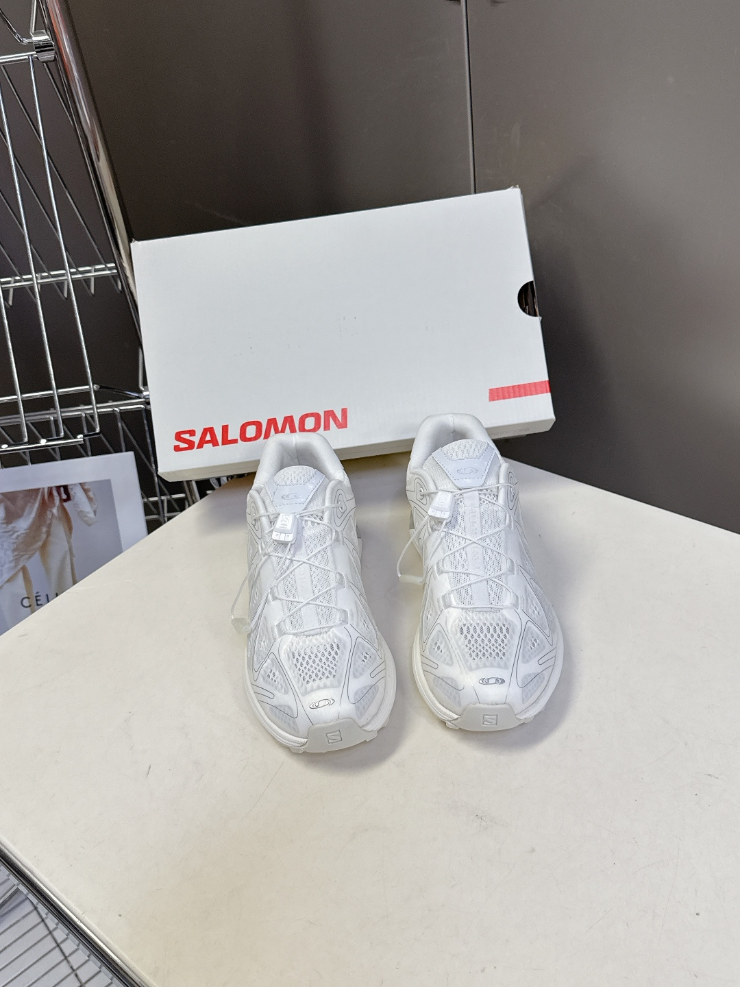 SALOMON 萨洛蒙 户外休闲 运动鞋 超多明星时尚博主种草原版购入开发 做货 全新演绎的专注于其空气