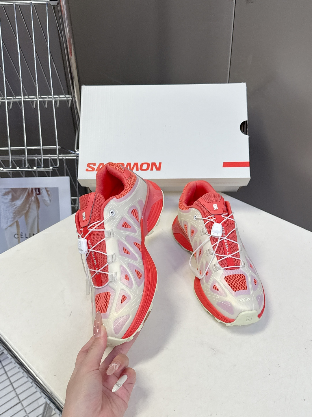 SALOMON 萨洛蒙 户外休闲 运动鞋 超多明星时尚博主种草原版购入开发 做货 全新演绎的专注于其空气