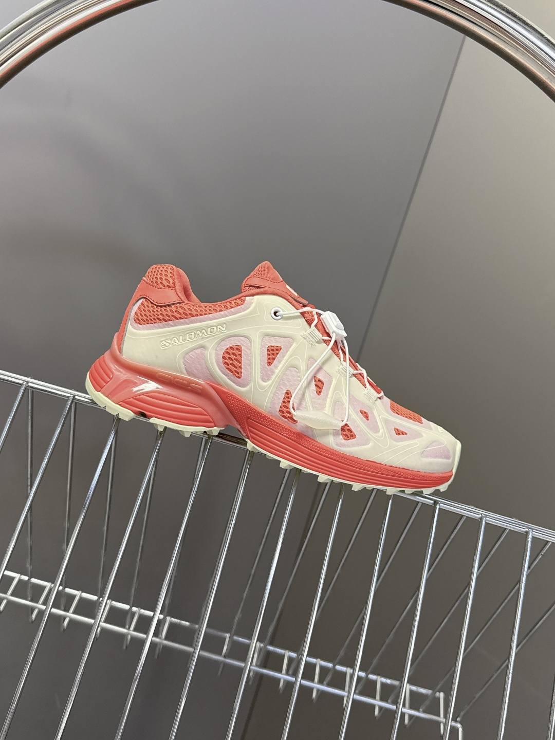 SALOMON 萨洛蒙 户外休闲 运动鞋 超多明星时尚博主种草原版购入开发 做货 全新演绎的专注于其空气