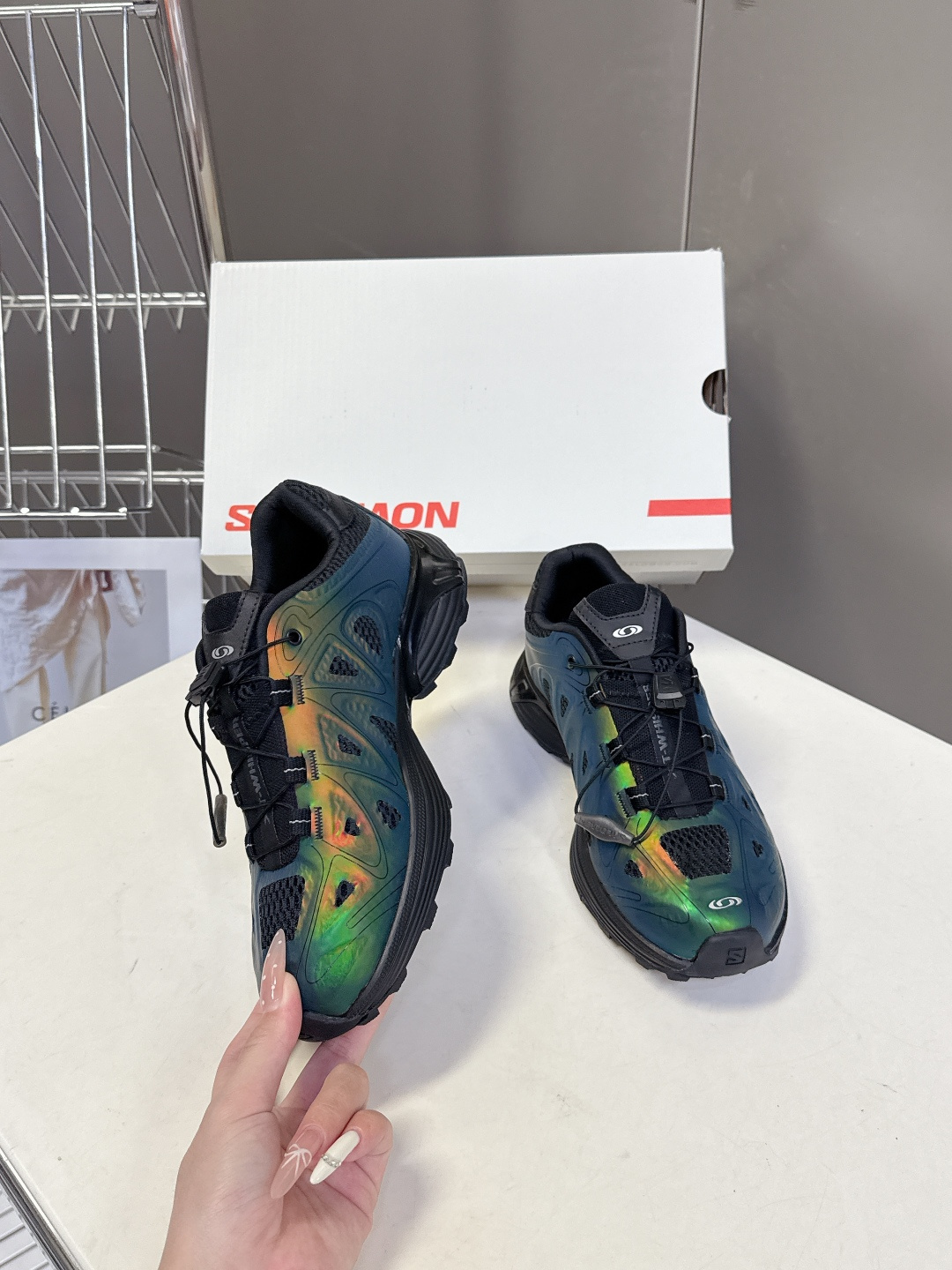 SALOMON 萨洛蒙 户外休闲 运动鞋 超多明星时尚博主种草原版购入开发 做货 全新演绎的专注于其空气