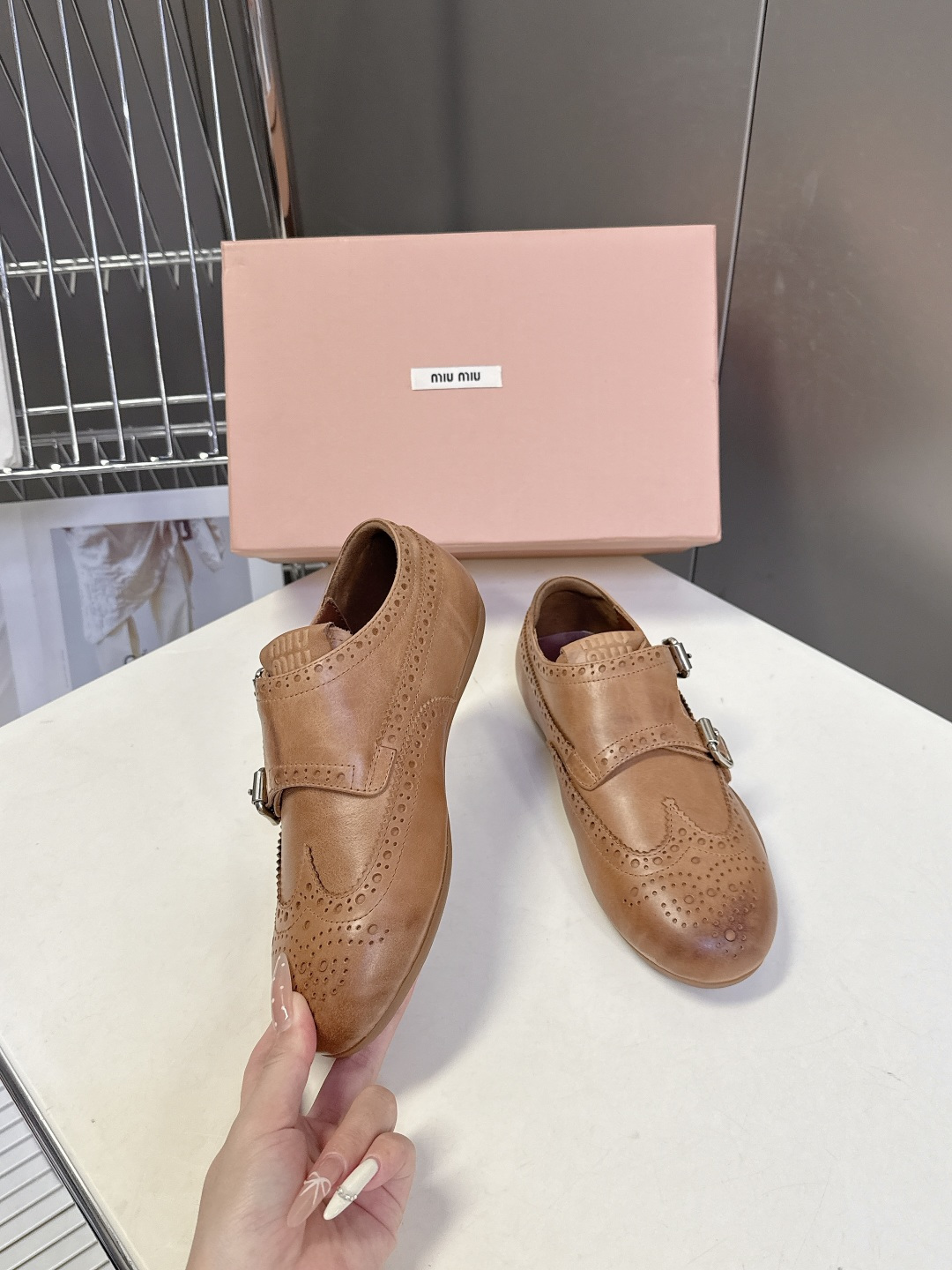 MiuMiu缪缪秋冬最新款布洛克复古薄底鞋 超多明星时尚博主种草 miu家一贯设计风格 绝对的高颜值符合